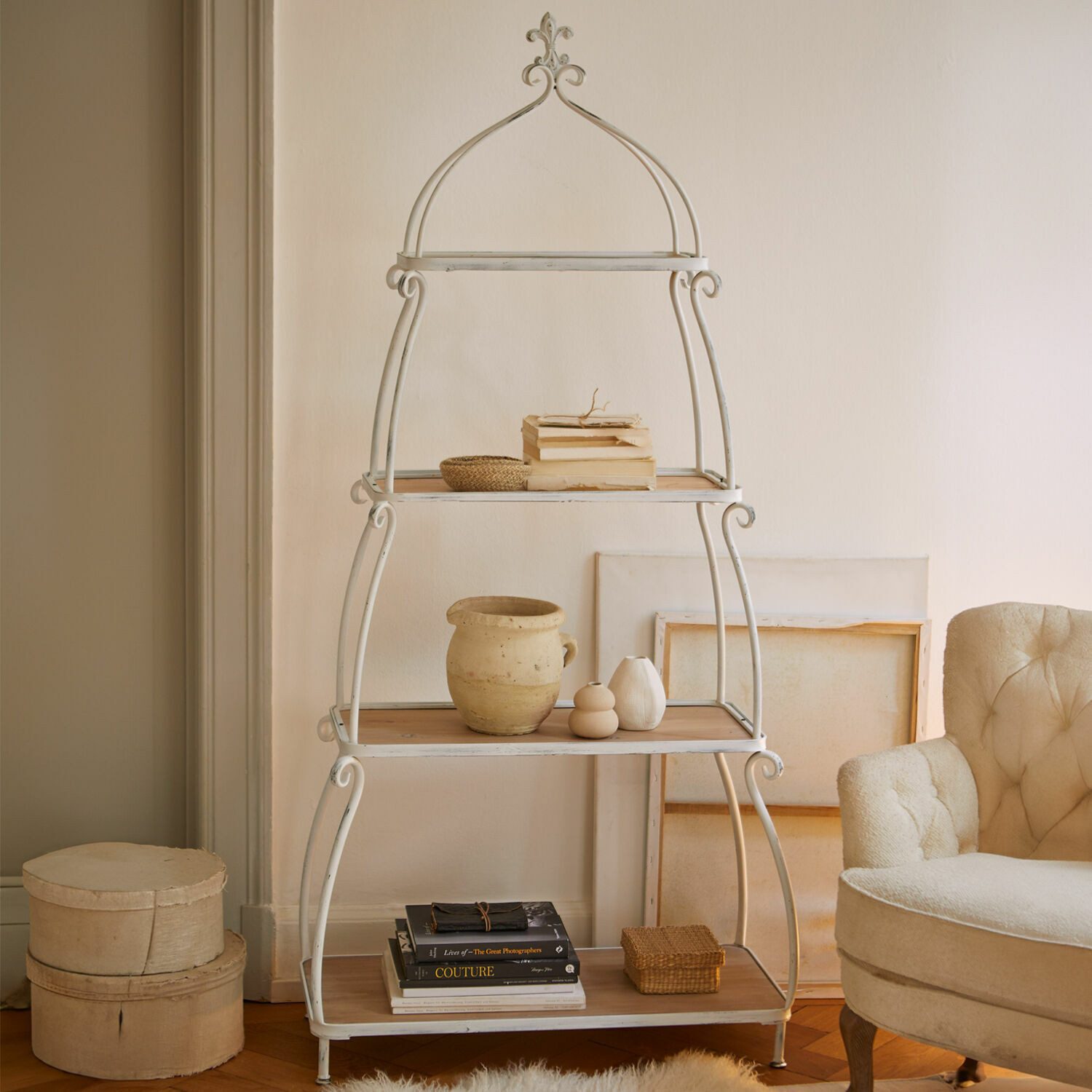 Mirabeau Regal Regal Kellington antikweiß/braun