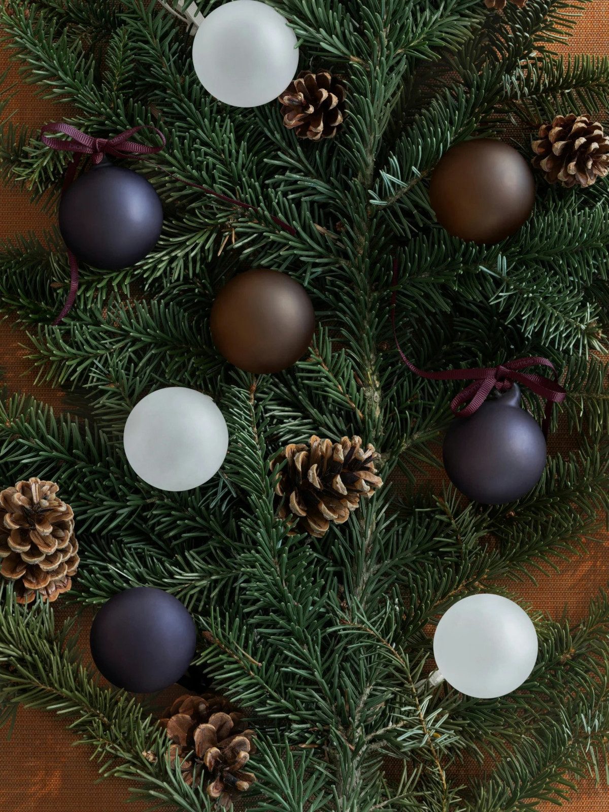 blomus Weihnachtsbaumkugel JUHLA Weihnachtsschmuck M clear 7cm 4tlg