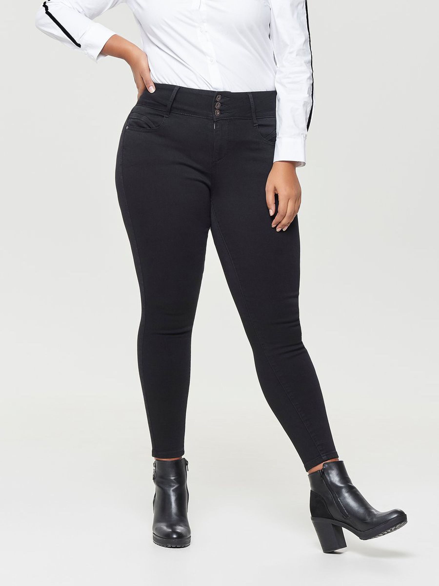ONLY CARMAKOMA Skinny-fit-Jeans Skinny Stretch Jeans Curvy Plus Size Denim CARANNA Übergröße (1-tlg) CARANNA HW SK ANK JEANS BLACK