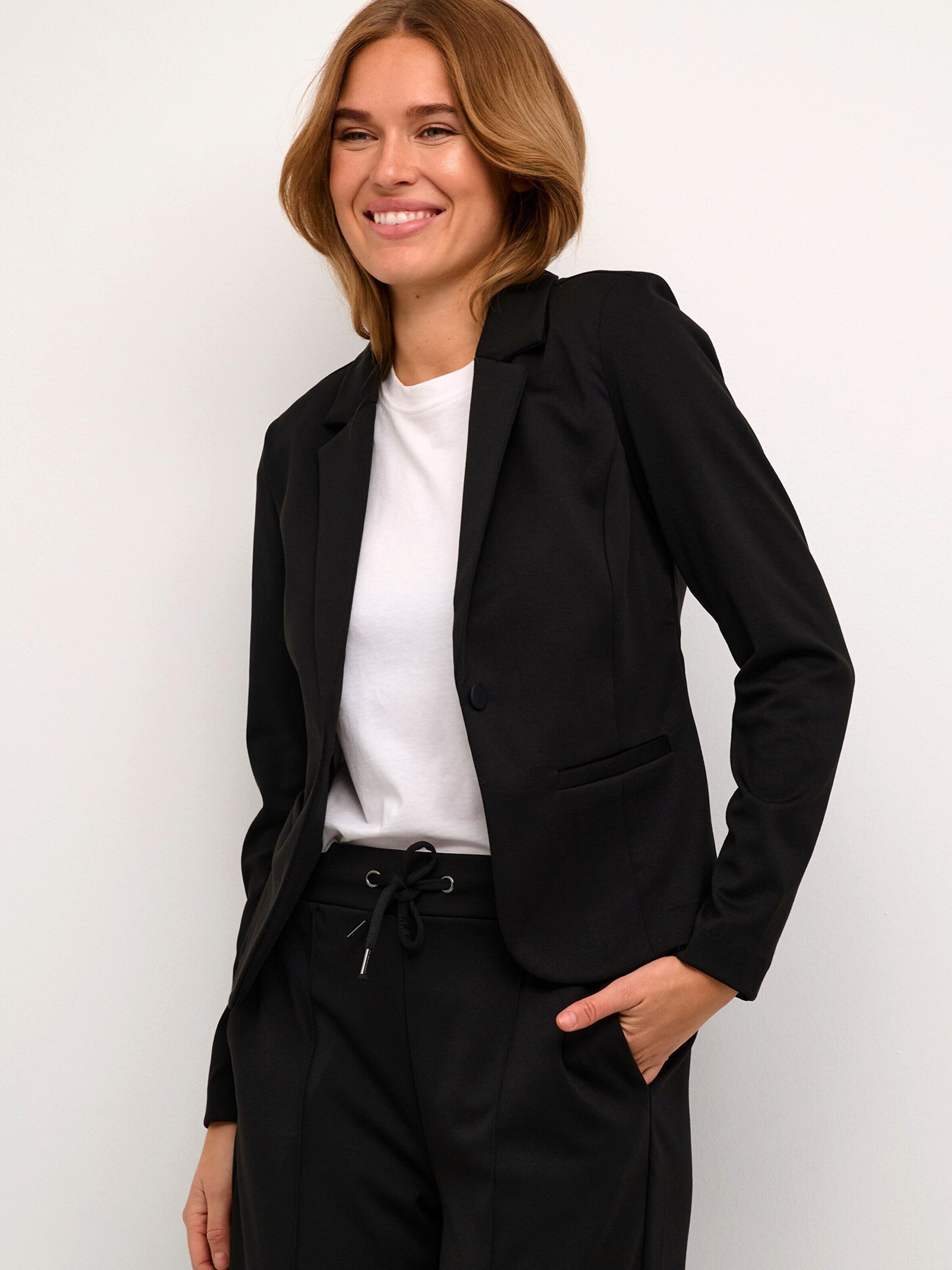 KAFFE Kurzblazer KA Jenny (1-tlg) Plain/ohne Details günstig online kaufen