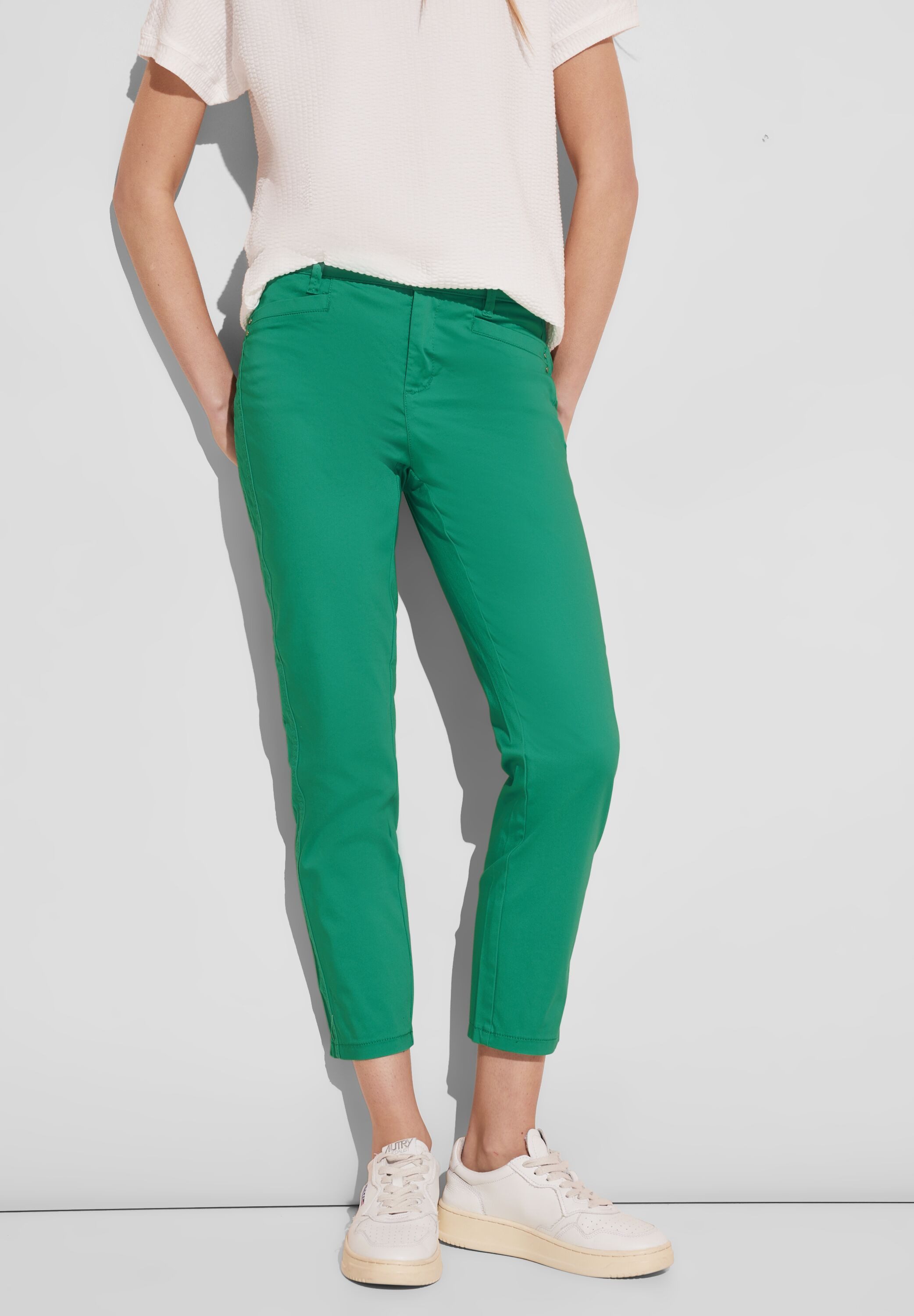 STREET ONE Chinohose Middle Waist günstig online kaufen