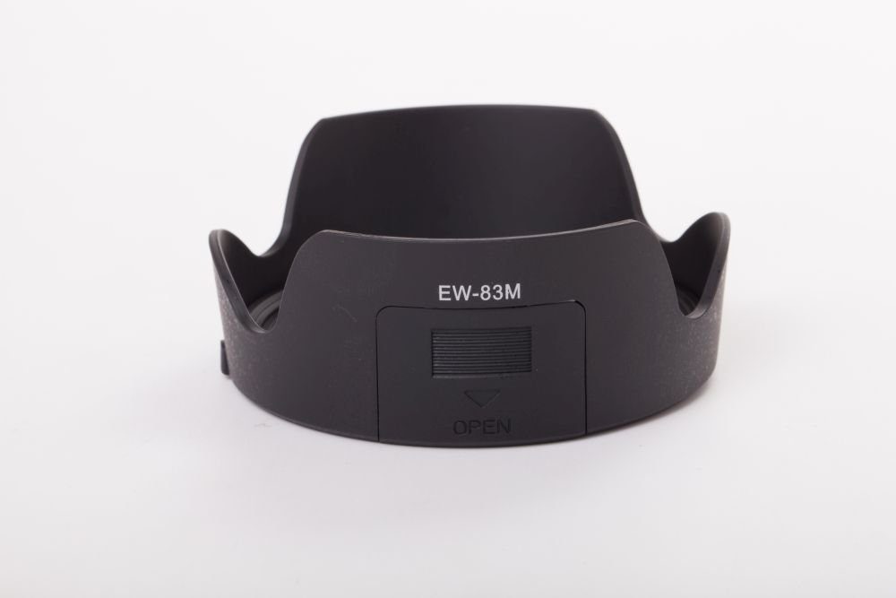 vhbw passend für EF Canon STM f/3.5-5.6 24-105mm Gegenlichtblende IS