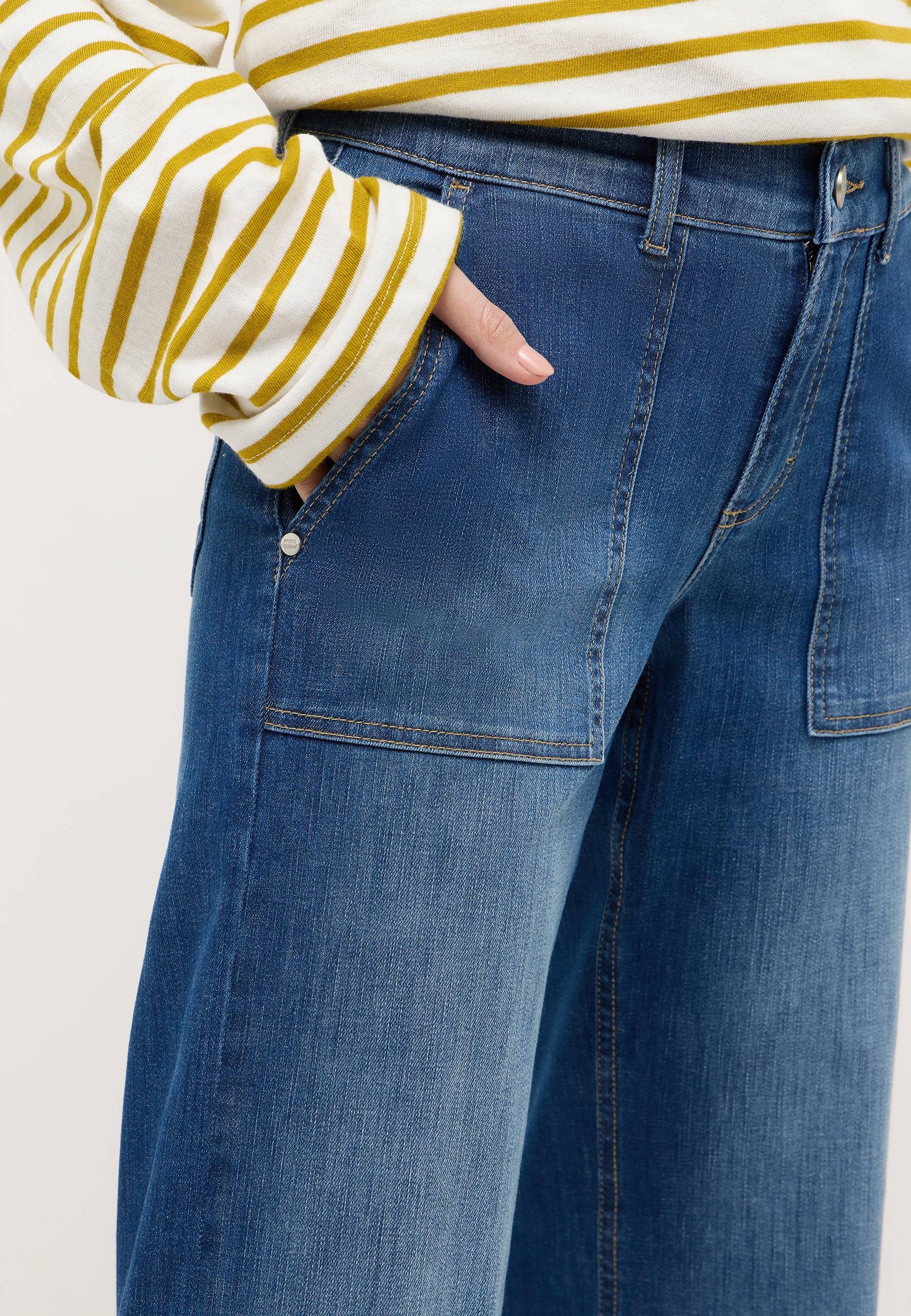 ANGELS Relax-fit-Jeans LIZ WORKER mit großen Vordertaschen und Fade-Out Effekten
