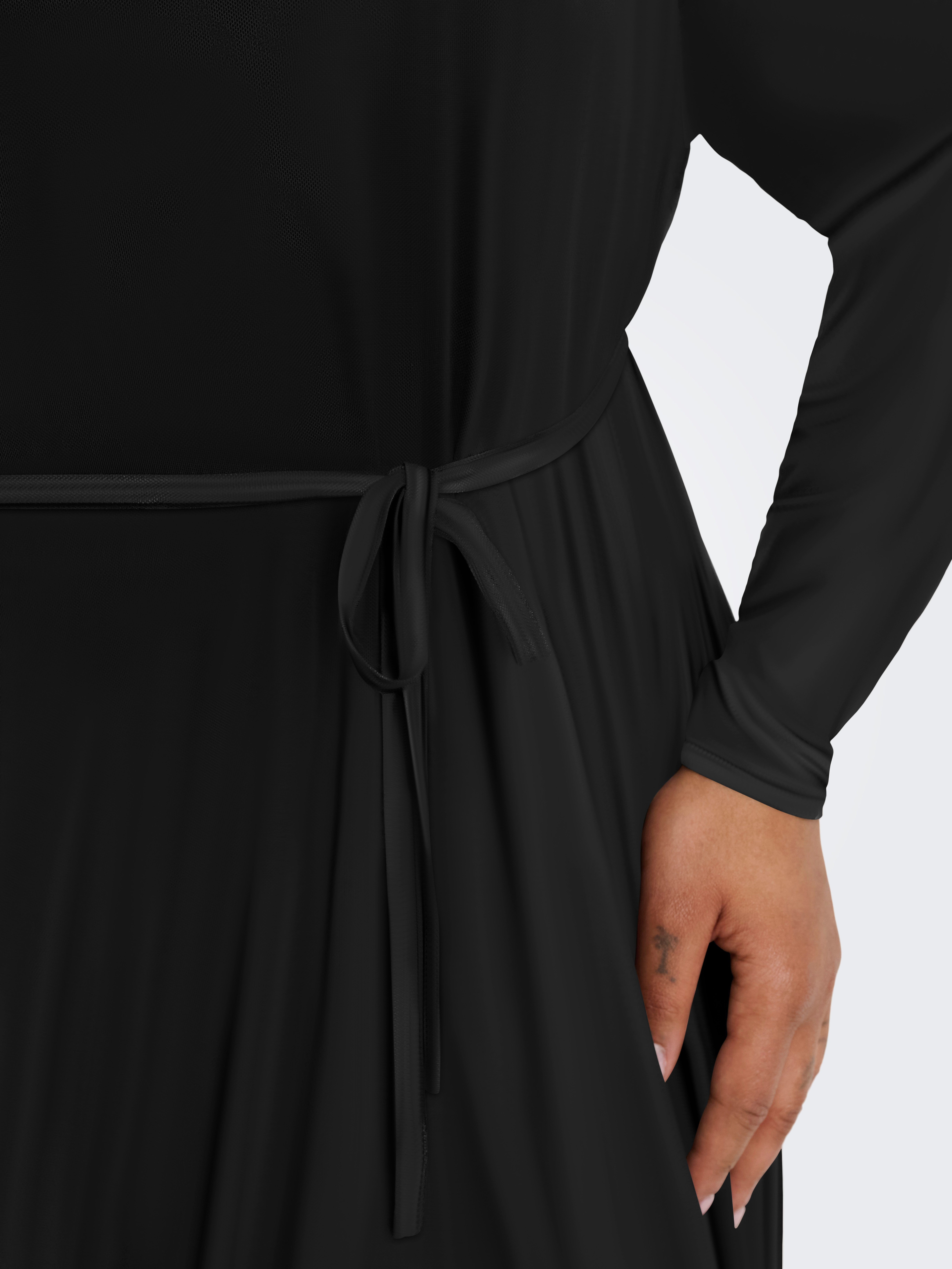 ONLY CARMAKOMA Chiffonkleid CARFOREST LIFE LS BOATNECK BLK DRESS JRS Sommerkleid – Bild 4 von 5