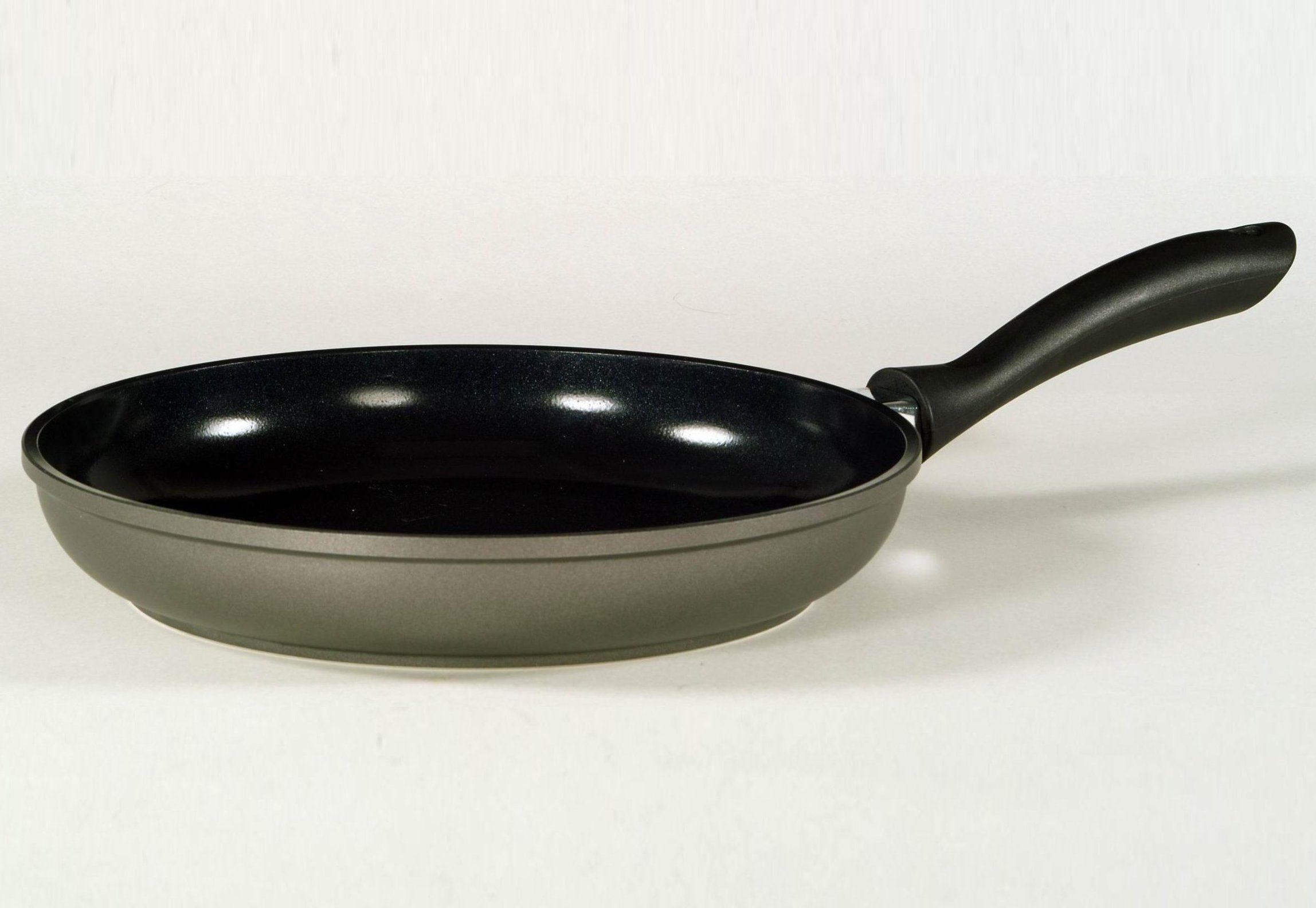 Krüger Bratpfanne Aluguss Pfanne flach Potsdam, 24 cm, Aluminiumguss (1-tlg), für Induktions-Kochfelder geeignet