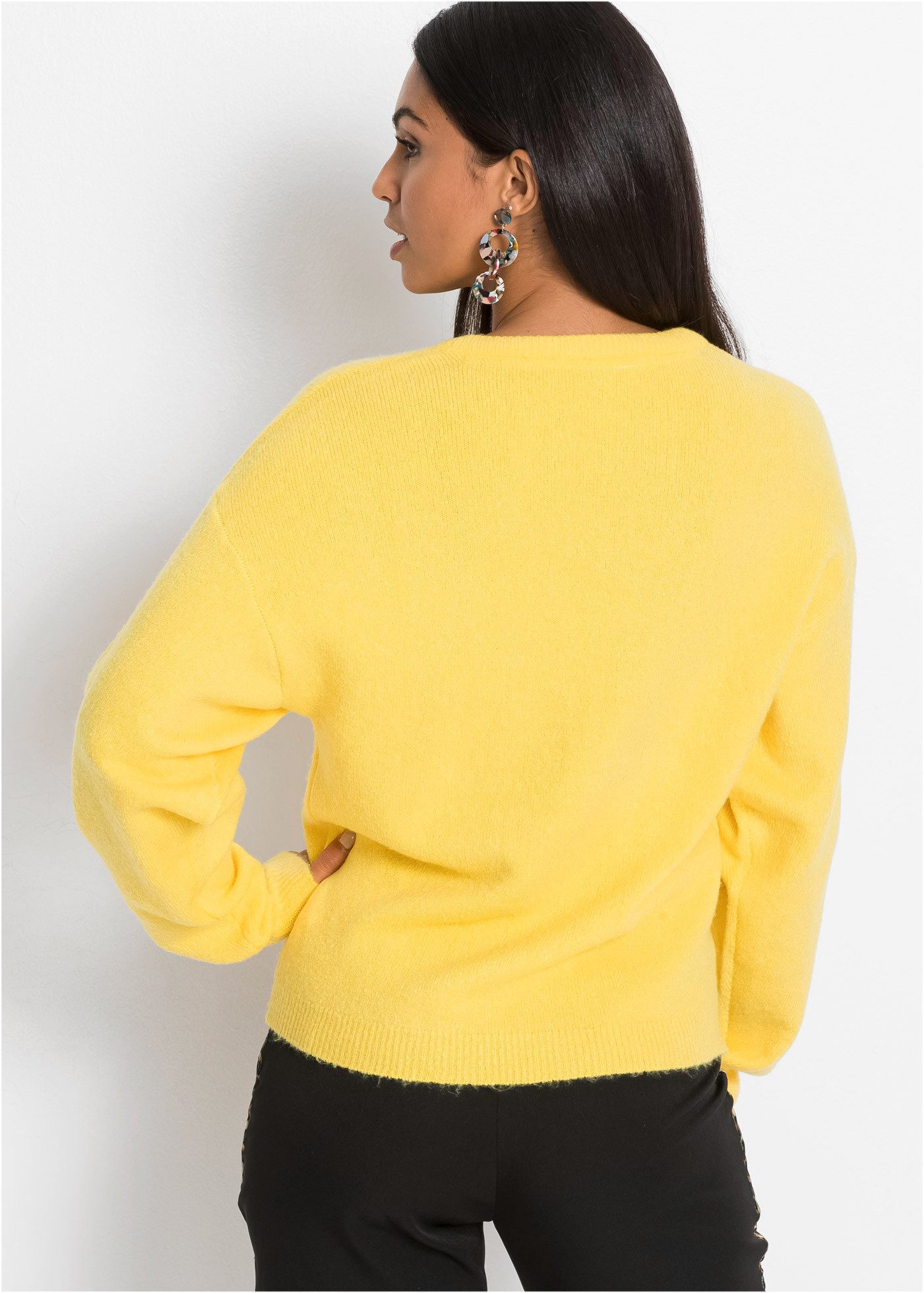 bonprix Strickpullover aus weichem Material, mit V-Ausschnitt, Oversized-Passform