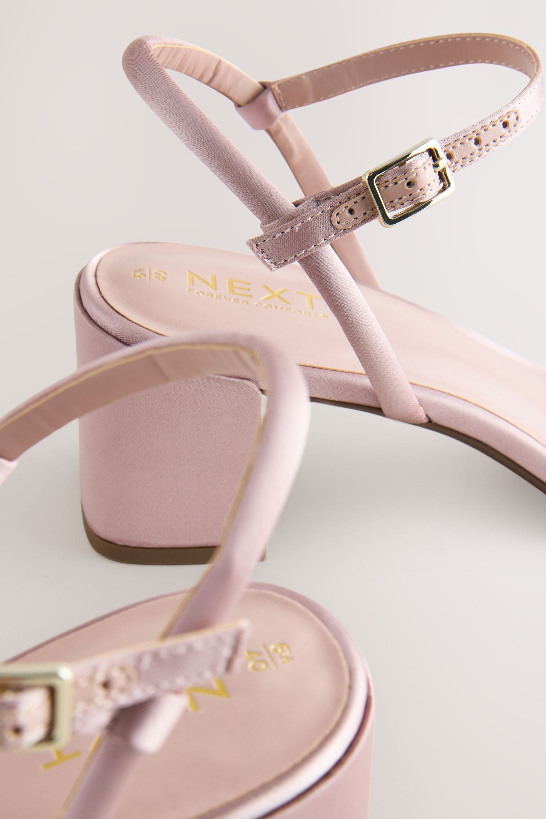 Next Forever Comfort® Sandalen, niedriger Blockabsatz Sandalette (1-tlg) günstig online kaufen