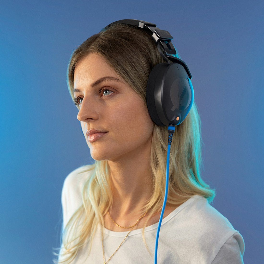 RØDE Rode NTH-Kabel für NTH100 Kopfhörer 2.4 m Blau Audio-Kabel, (240 cm), Konzipiert für den Rode NTH-100 Kopfhörer