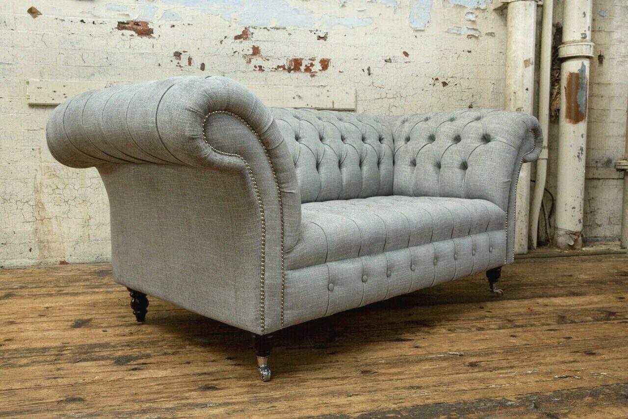Chesterfield-Sofa Grau gepolsterte Couch aus Samtvelours mit Holzfüßen