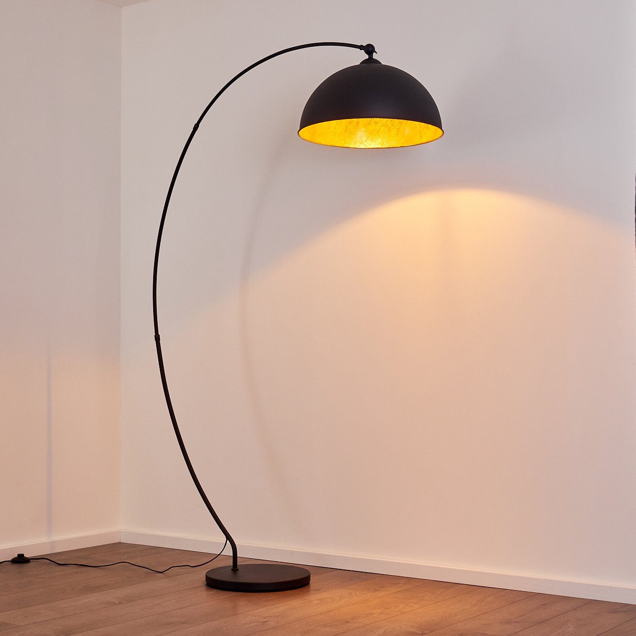 hofstein Bogenlampe »Aliena« Vintage Stehleuchte aus Metall in Schwarz/Gold, ohne Leuchtmittel, E27, Leuchte m. Fußschalter in Blattgold-Optik