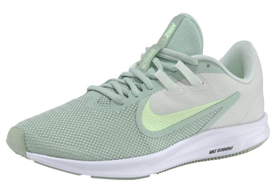 Nike »Wmns Downshifter 9« Laufschuh, Das leichte Mesh-Obermaterial sorgt für atmungsaktiven