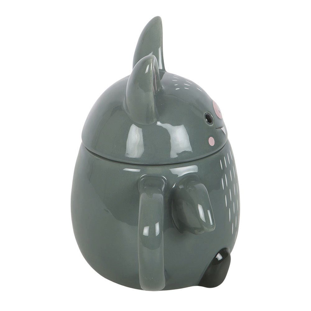 Something Different Tasse Kawaii süße Fledermaus Tasse Bat Mug in grau-schwarz mit Deckel