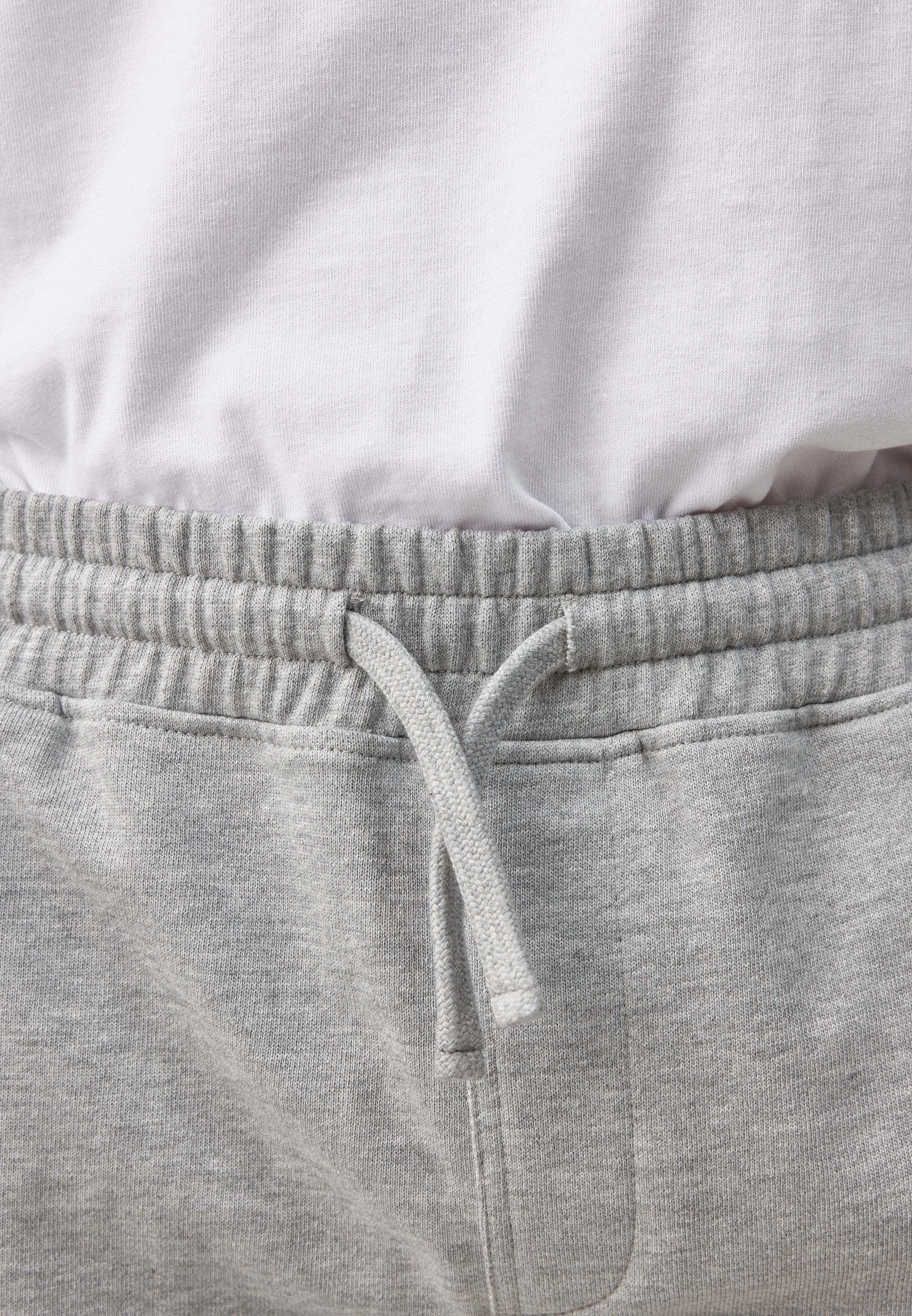 SNOCKS Trainingsshorts Kurze Sweatshorts für Herren aus Bio-Baumwolle (1-tlg) perfekt für den Sport, bequeme Passform, aus Bio-Baumwolle