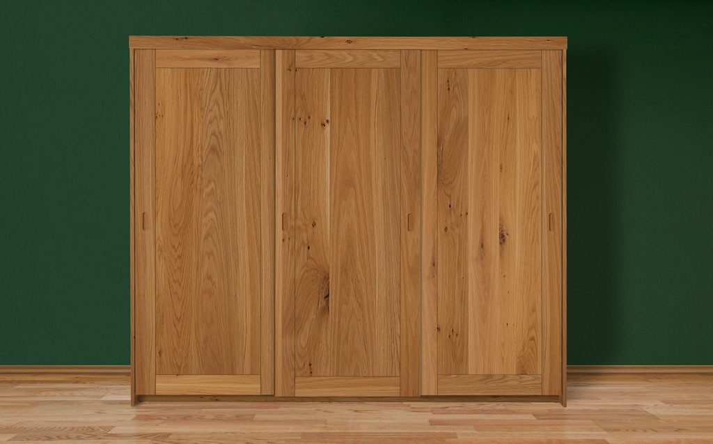 geborgenschlafen Kleiderschrank mit Drehtüren & Schiebetüren - Zirbe, Eiche und Kernbuche
