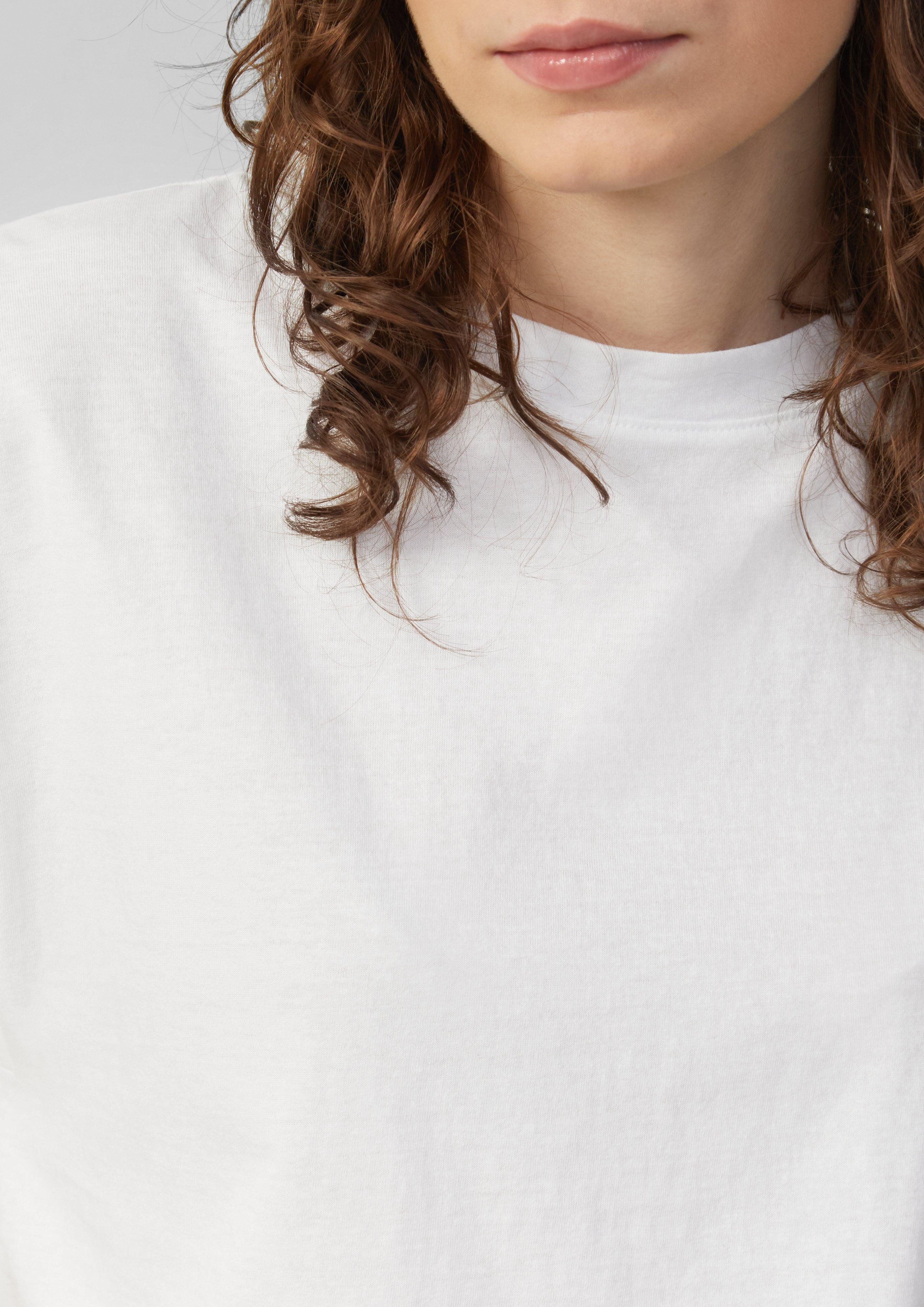 QS Kurzarmshirt Baumwollshirt mit überschnittenen Schultern günstig online kaufen