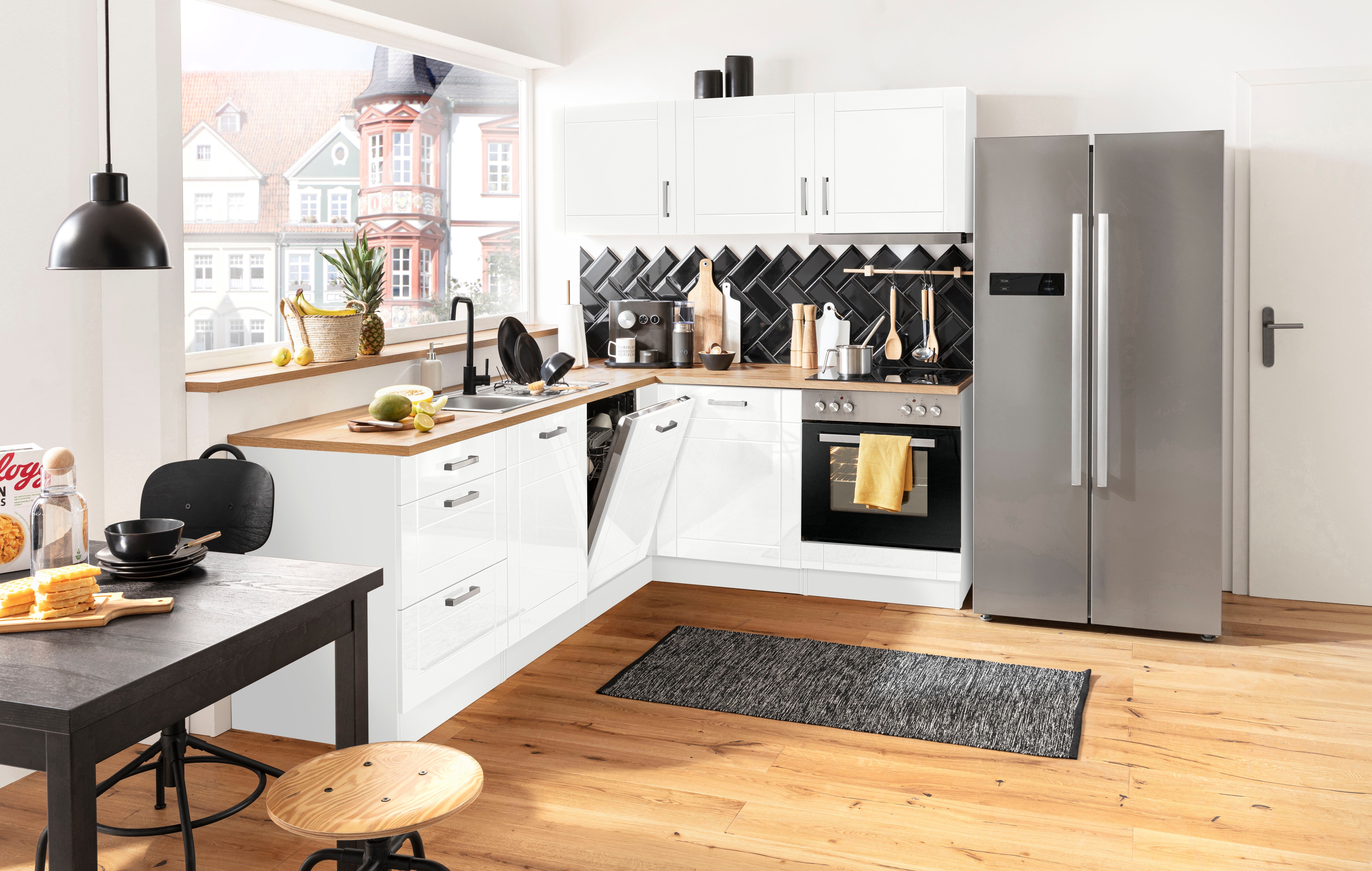 Cuisine d'angle KS-Tinnum avec poste de cuisson, électroménager inclus, largeur d'encastrement 240/180 cm