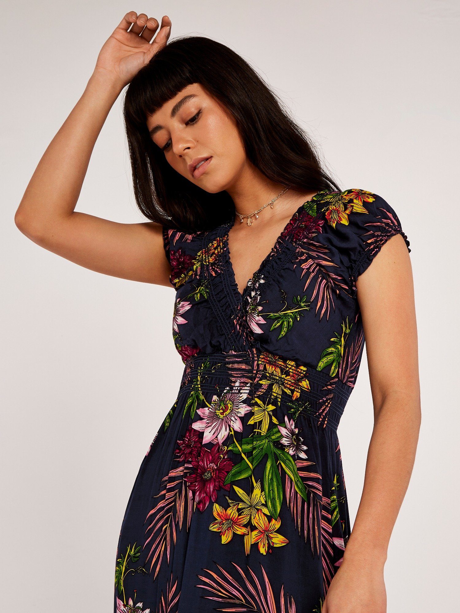 Apricot Maxikleid Tropisches Maxikleid mit Smockband