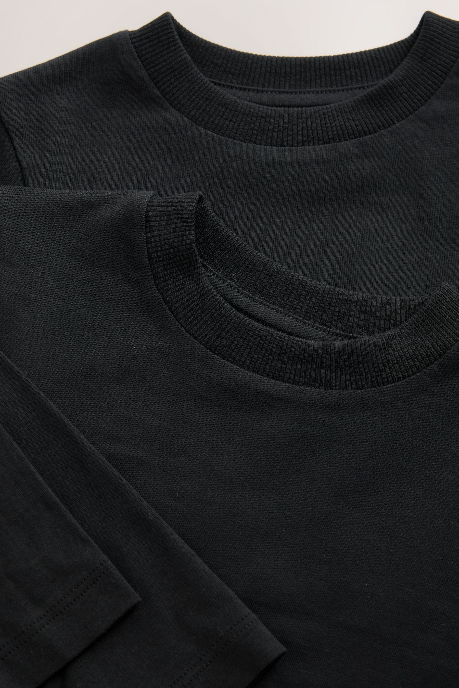 Next Langarmshirt Langärmelige einfarbige Shirts, 2er-Pack (2-tlg) – Bild 3 von 5