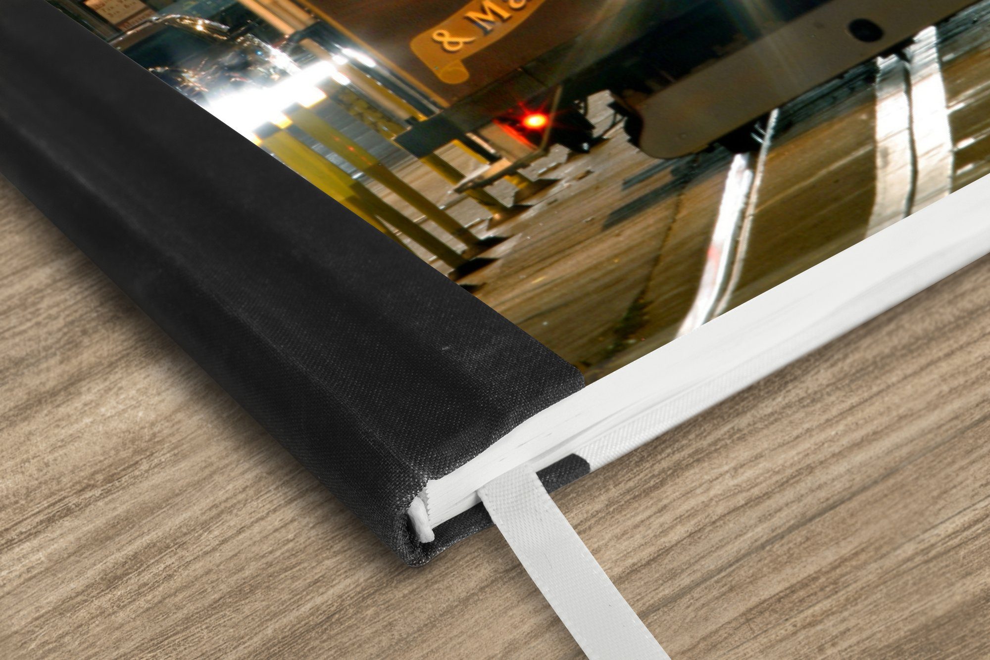 Thumbnail - MuchoWow Notizbuch Straßenbahn in San Francisco bei Nacht, Notebook, Notizblock a5, Tagebuch, Journal Liniert