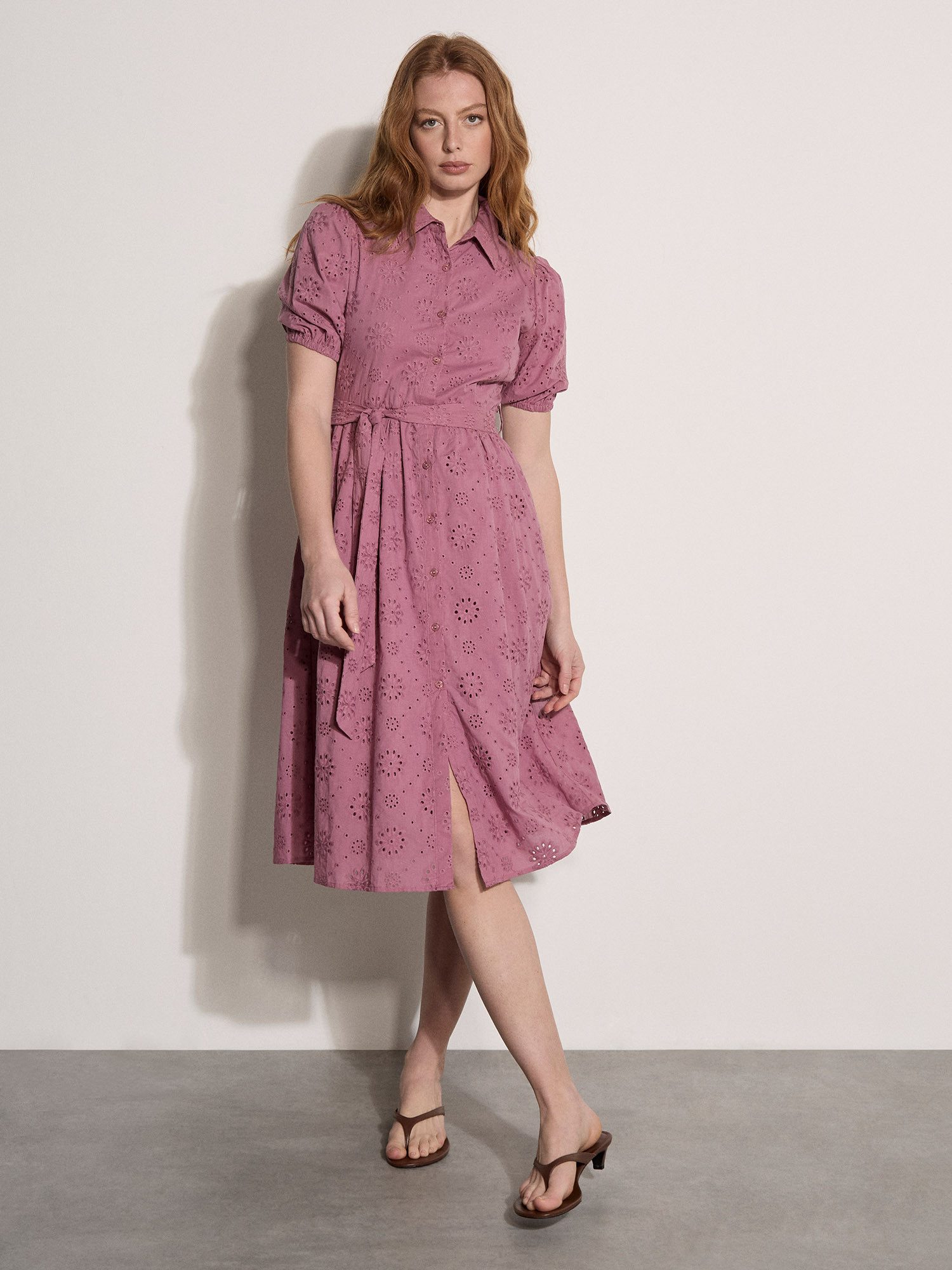 Apricot Spitzenkleid Hemdblusen-Midi-Kleid mit Stickerei