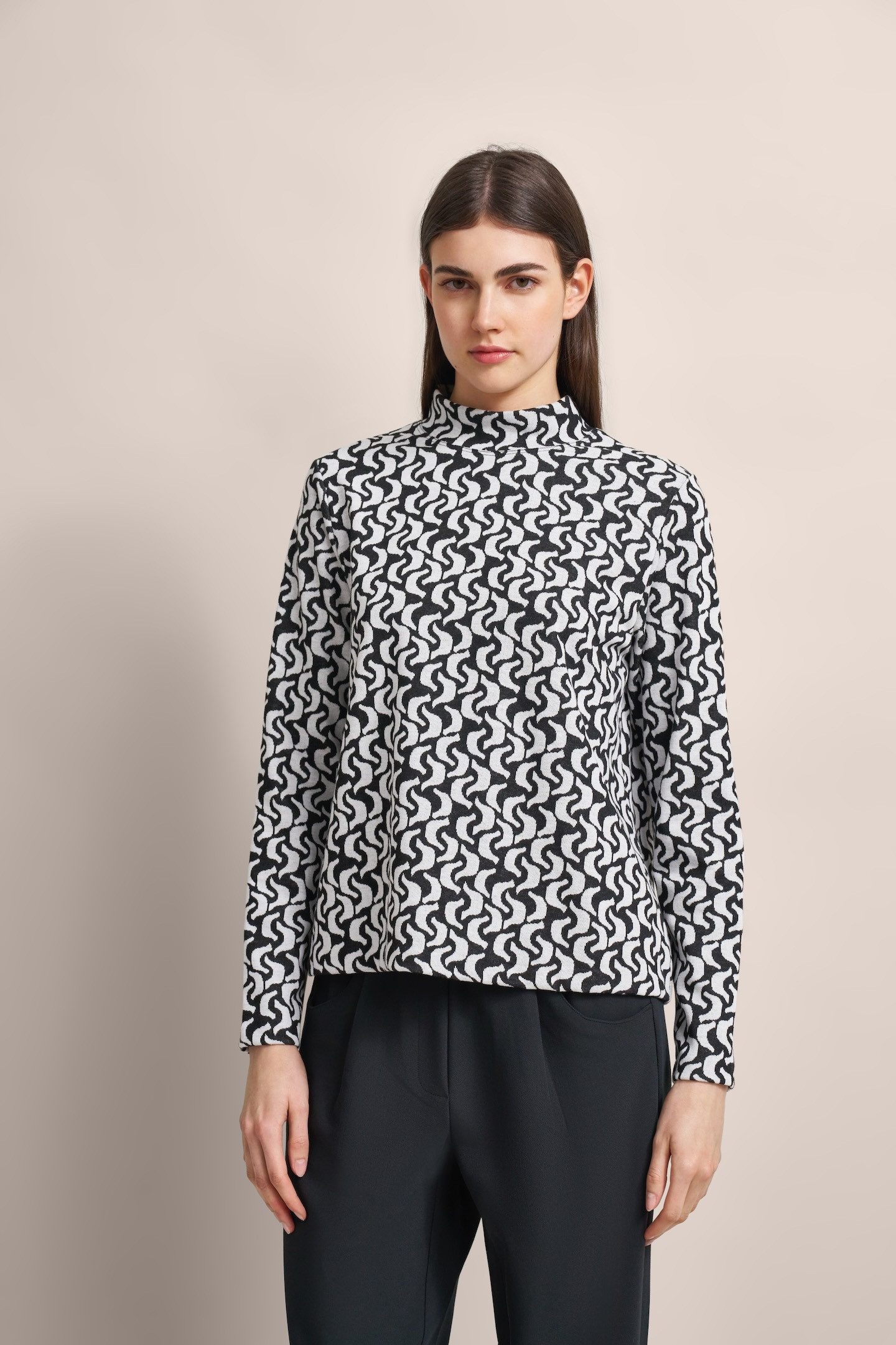 bugatti Langarmshirt mit grafischen Mustern