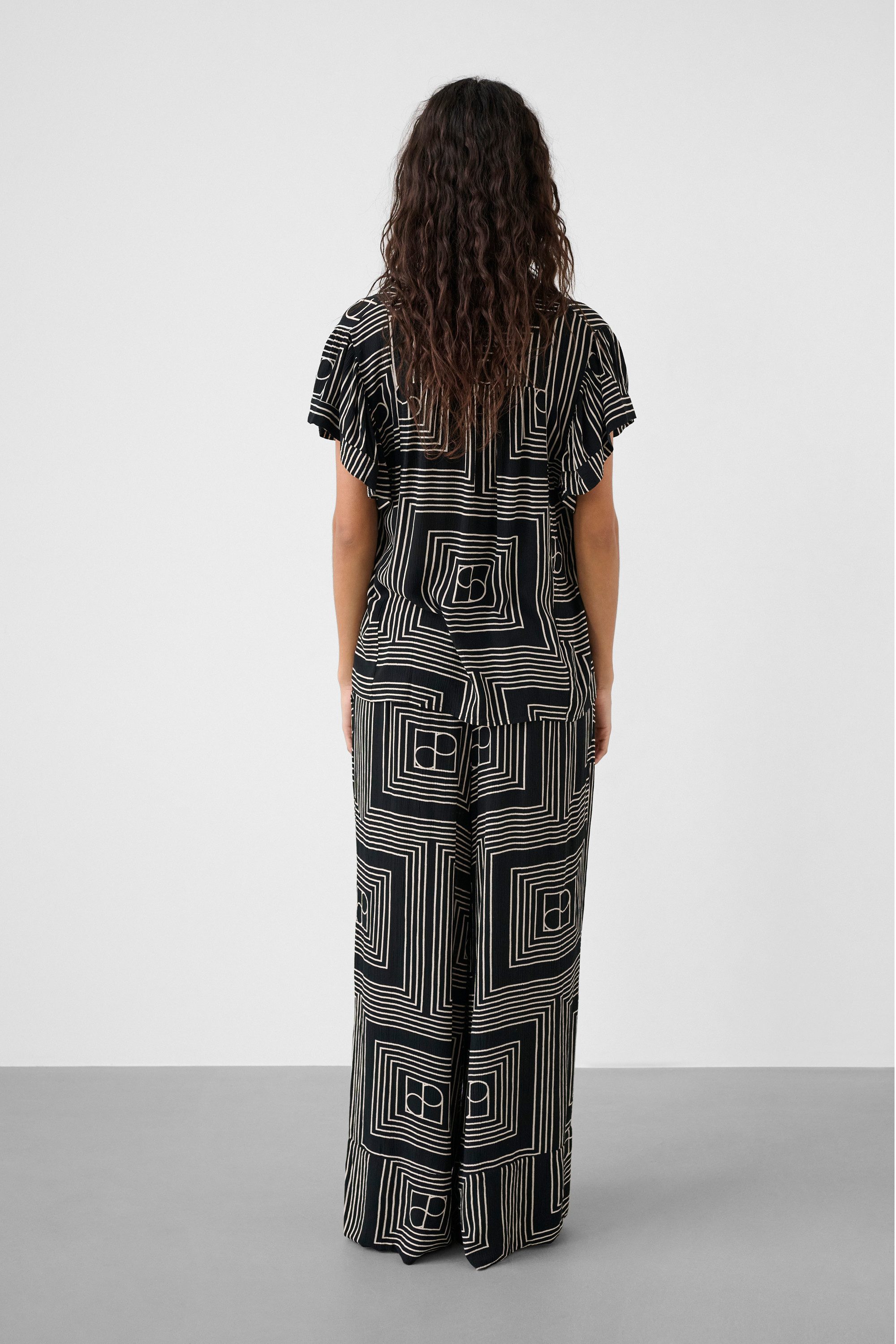 SOAKED IN LUXURY Kurzarmbluse Kleid SLZaya
