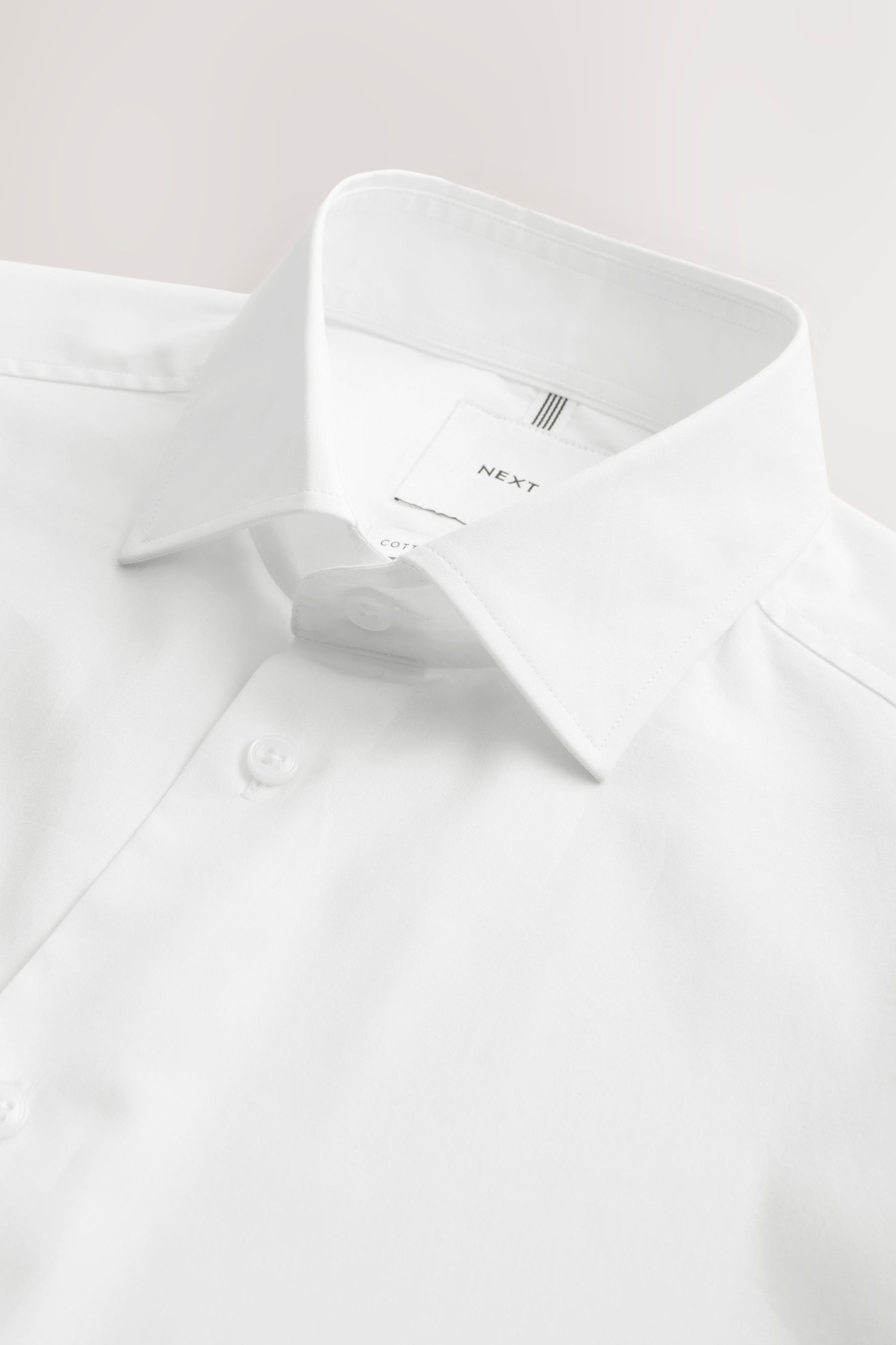 Next Langarmhemd Langärmeliges Slim Fit Hemd aus Baumwollstretch (1-tlg)