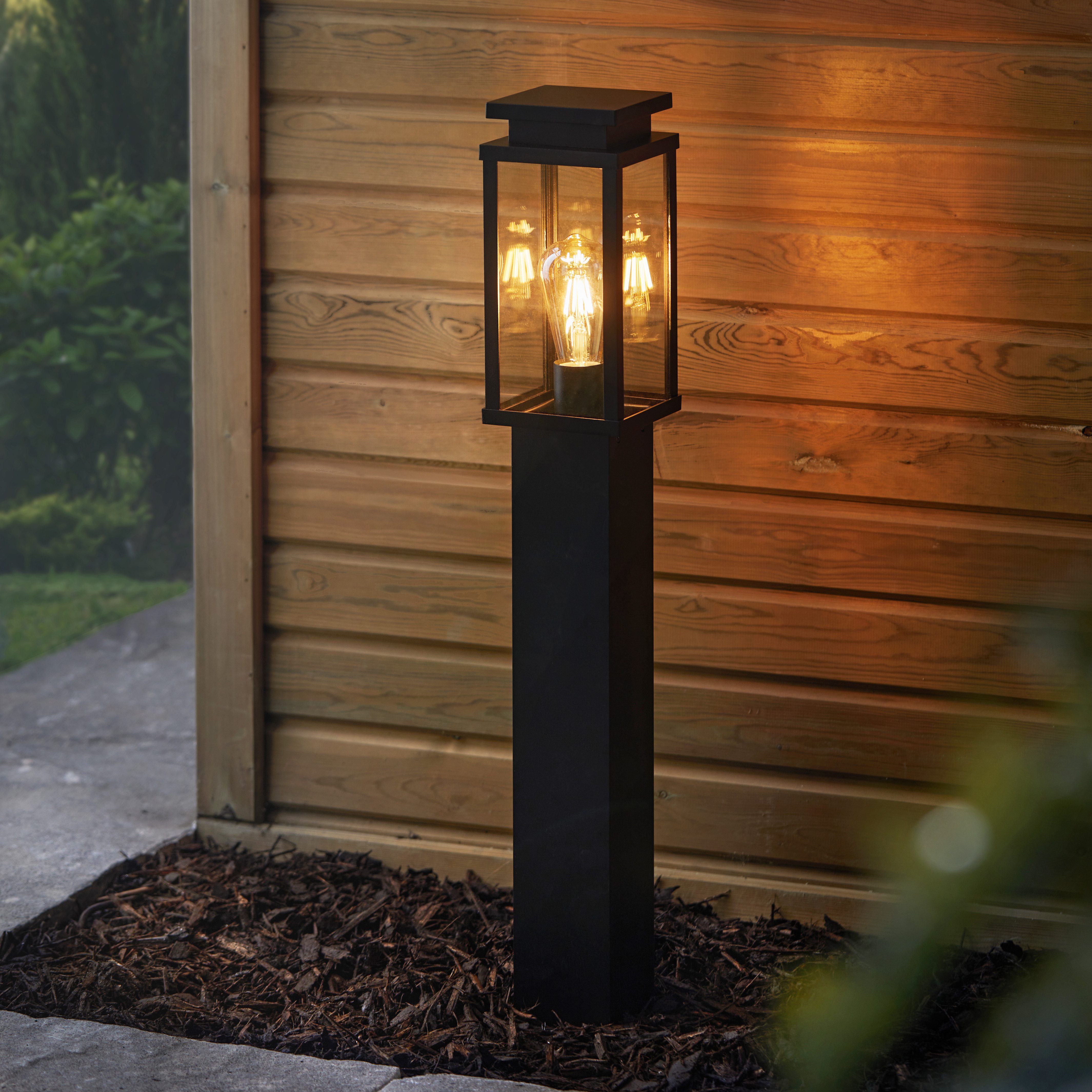 Lights4fun Dekofigur Ebony Wegeleuchte aus Aluminium