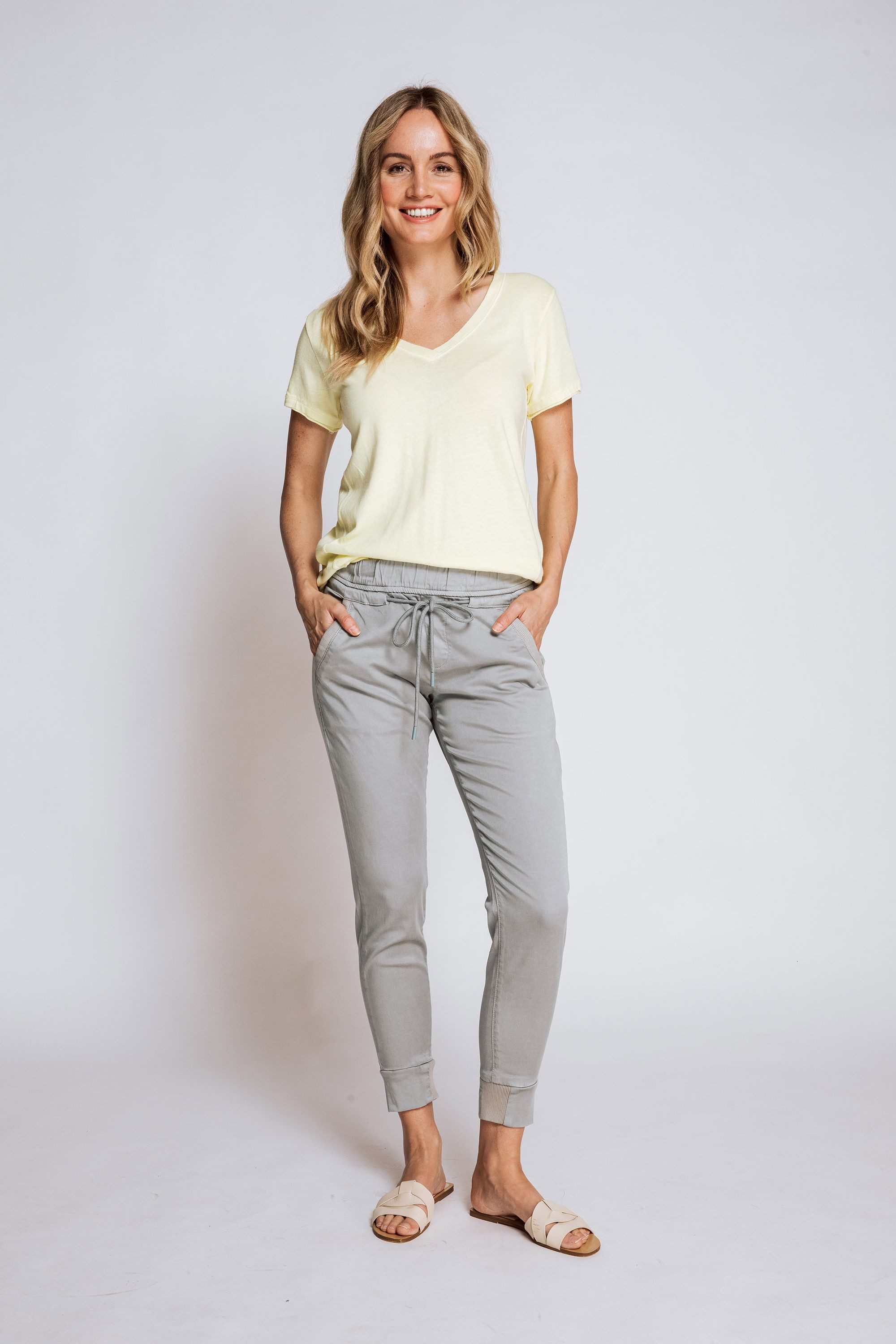 Zhrill Stoffhose Joggerpant ZHSALLI Beige (0-tlg) günstig online kaufen