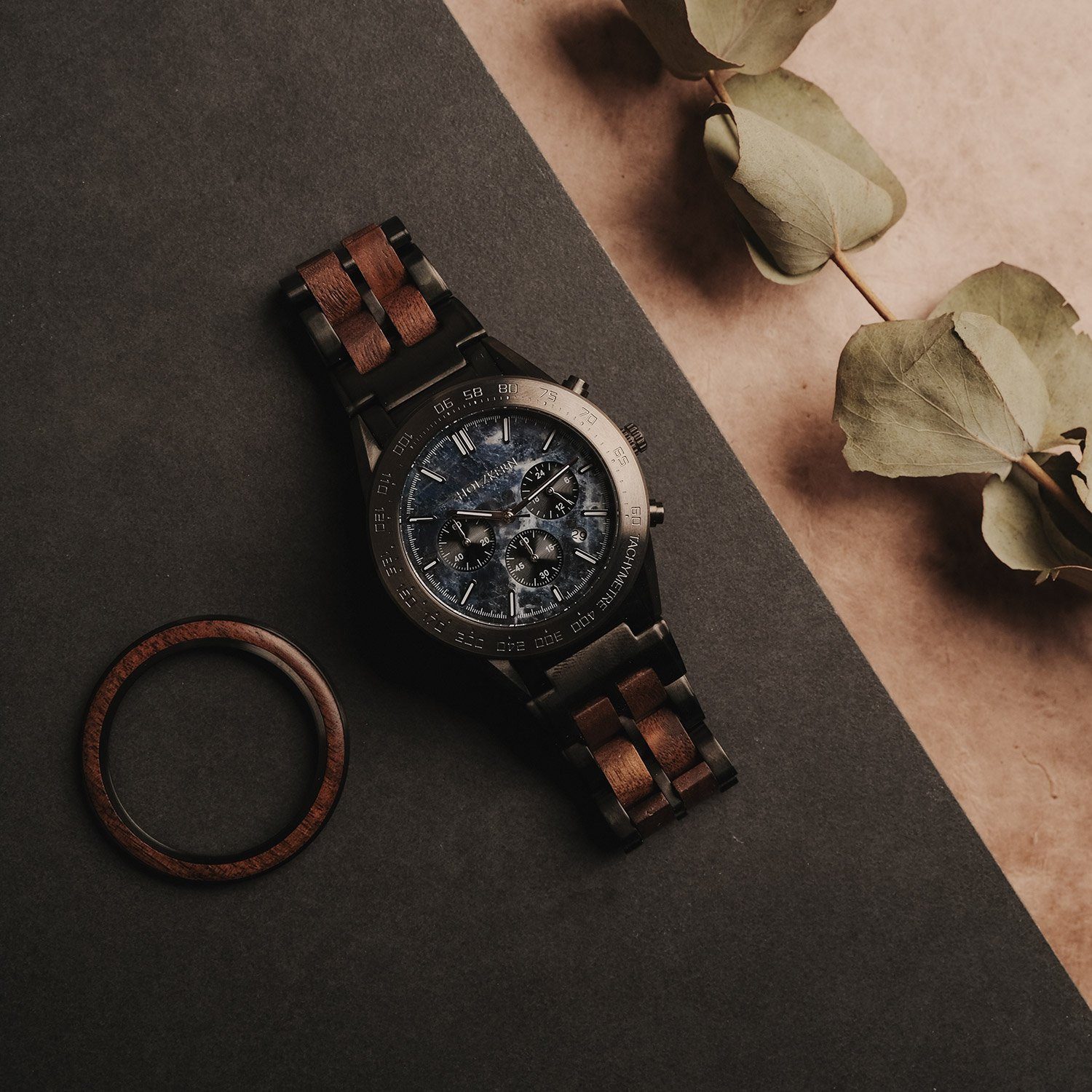 Holzkern Quarzuhr Quarz Space Dust Walnuss/Marmor