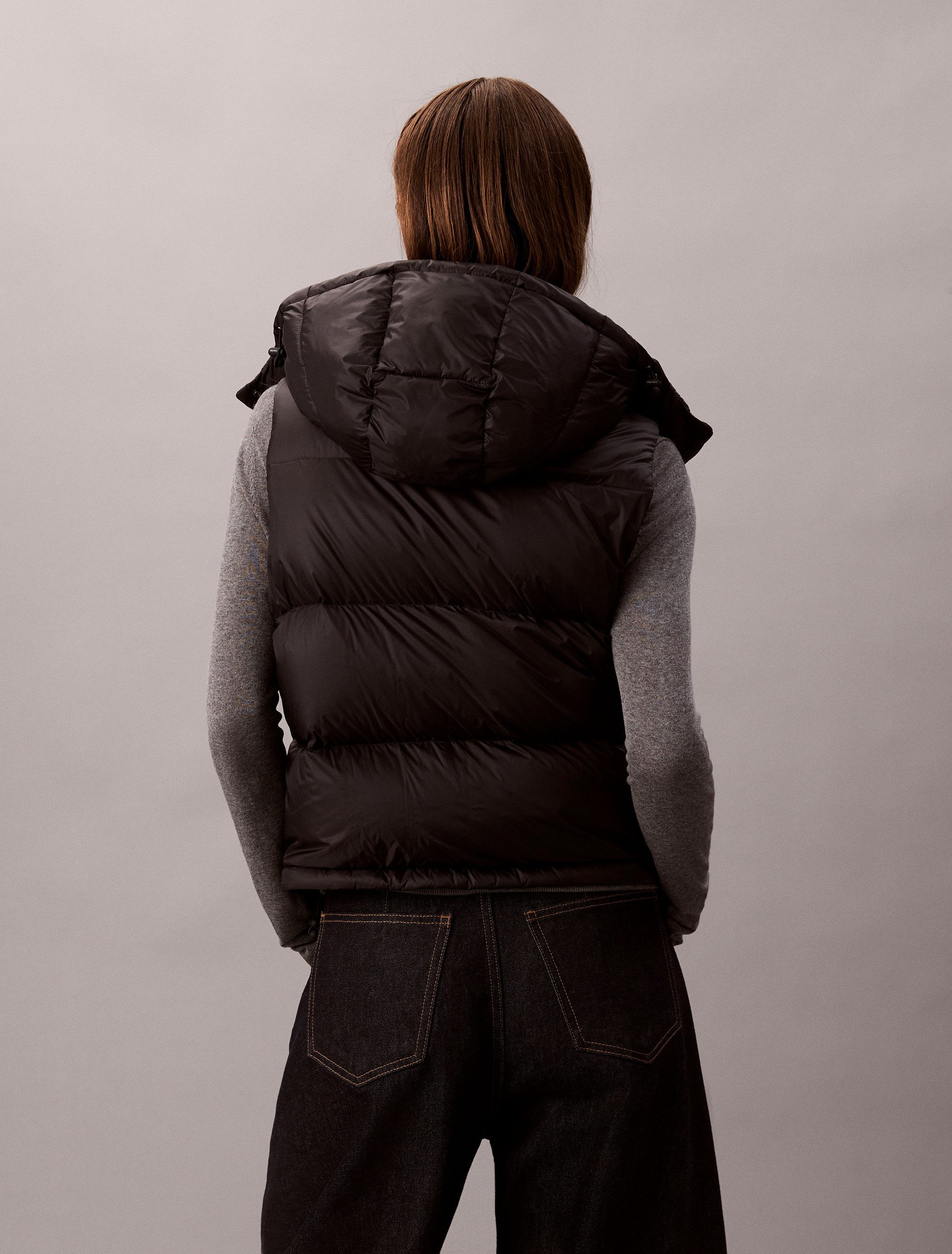 Calvin Klein Jeans Steppweste ESSENTIAL MIDWEIGHT PUFFER VEST mit abnehmbar günstig online kaufen