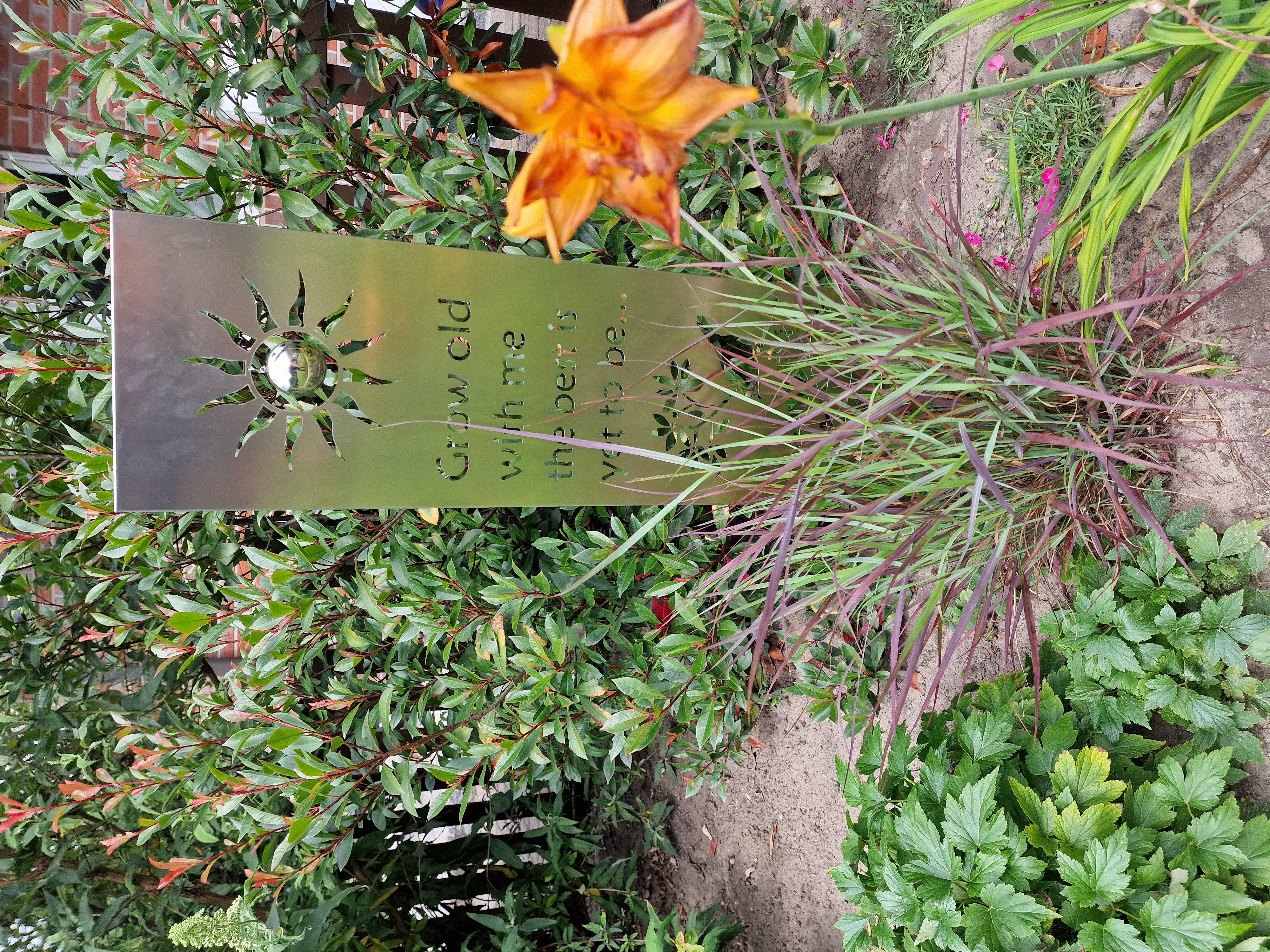 Jürgen Bocker - Gartenambiente Gartenstecker Schild "Gemeinsam alt werden" 120cm Tafel englisch
