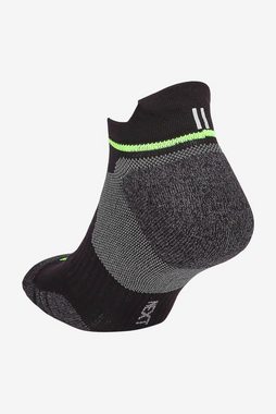 Next Füßlinge Next Active Gepolsterte Socken im 4er-Pack (4-Paar)