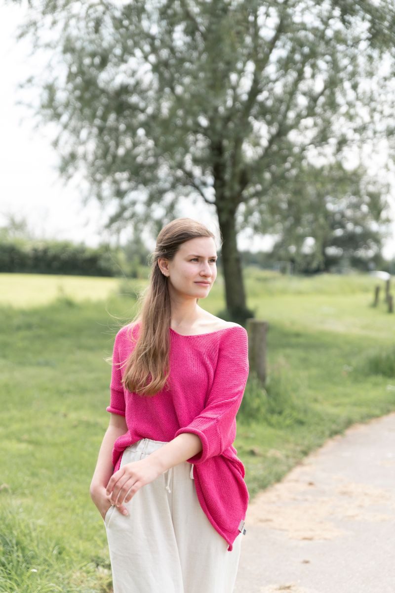 Knit Factory Strickpullover Jasmin Strickpullover V-Ausschnitt Fuchsia 36/44 (1-tlg)