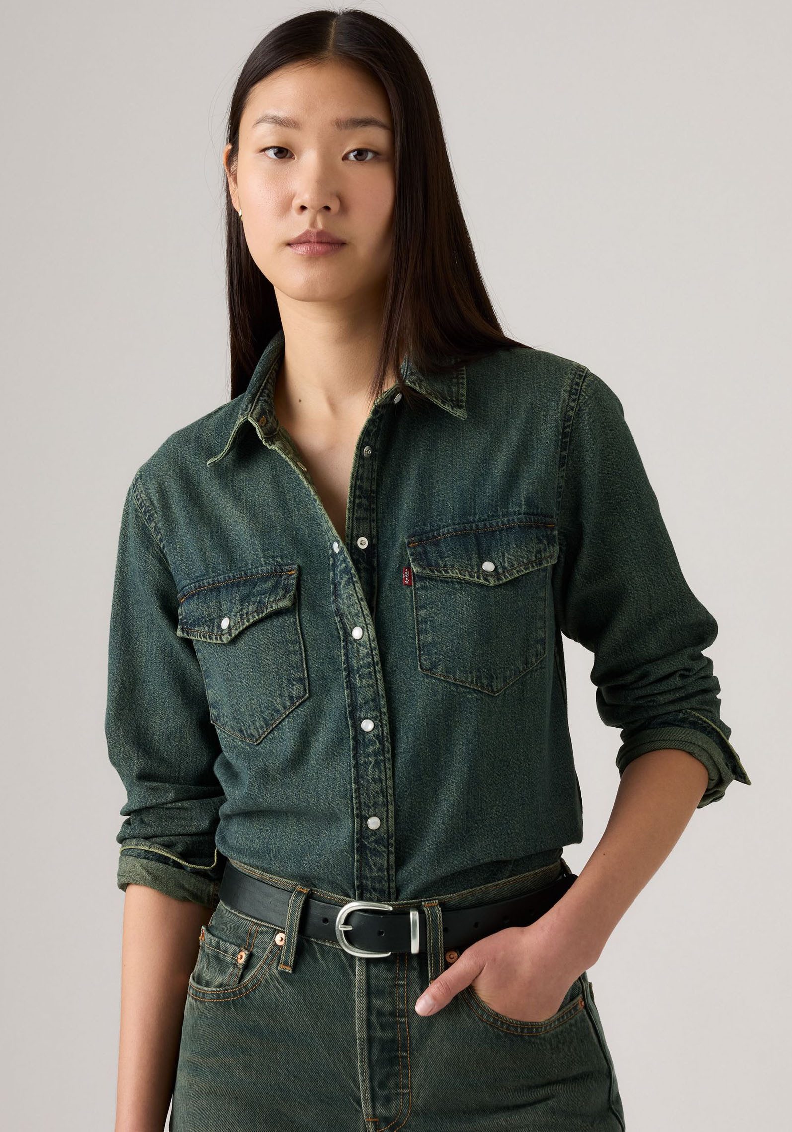 Levi's® Jeansbluse ESSENTIAL WESTERN mit Brusttaschen günstig online kaufen