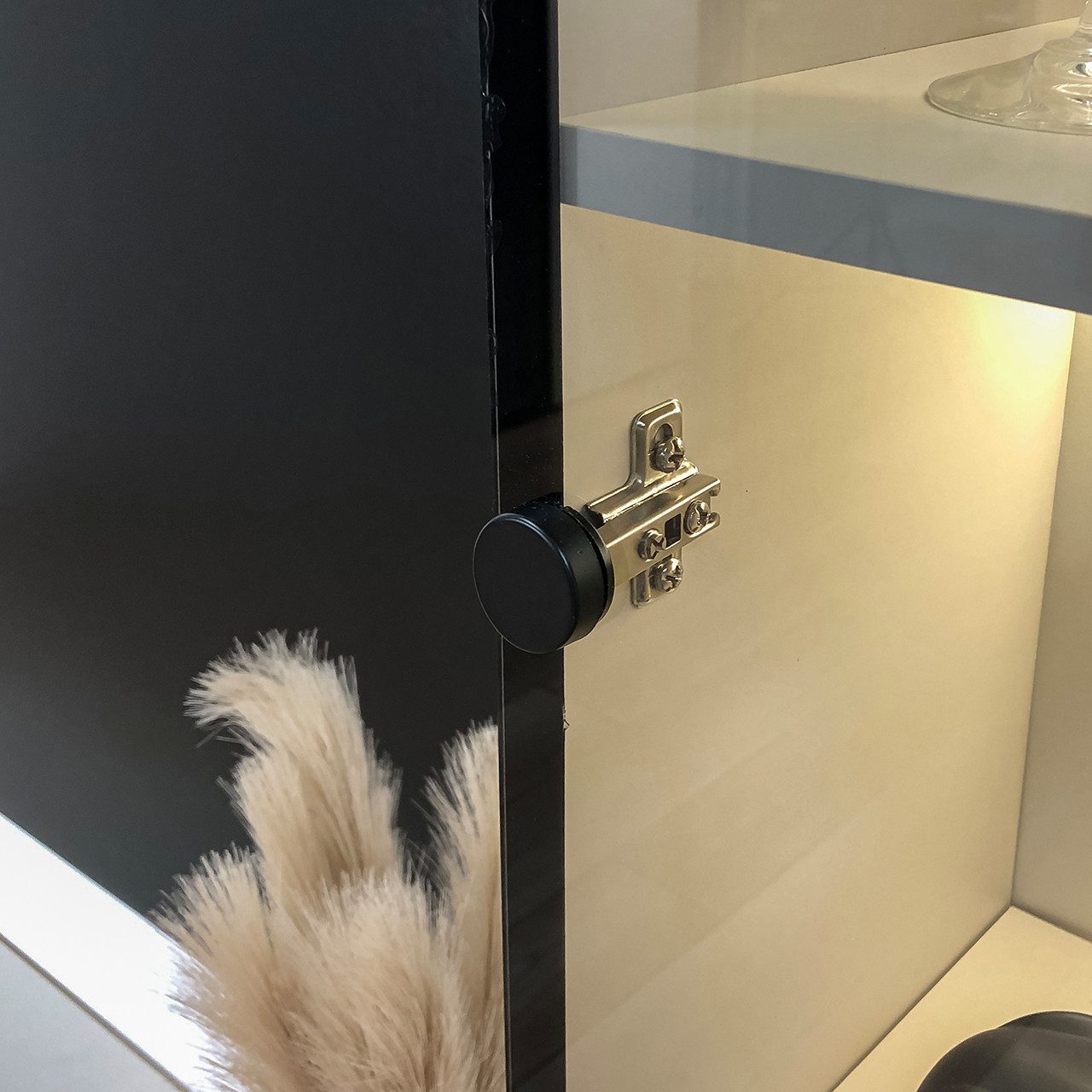 MOEBLINE Hängevitrine Vitrinenschrank FIVO 03 Schwarz