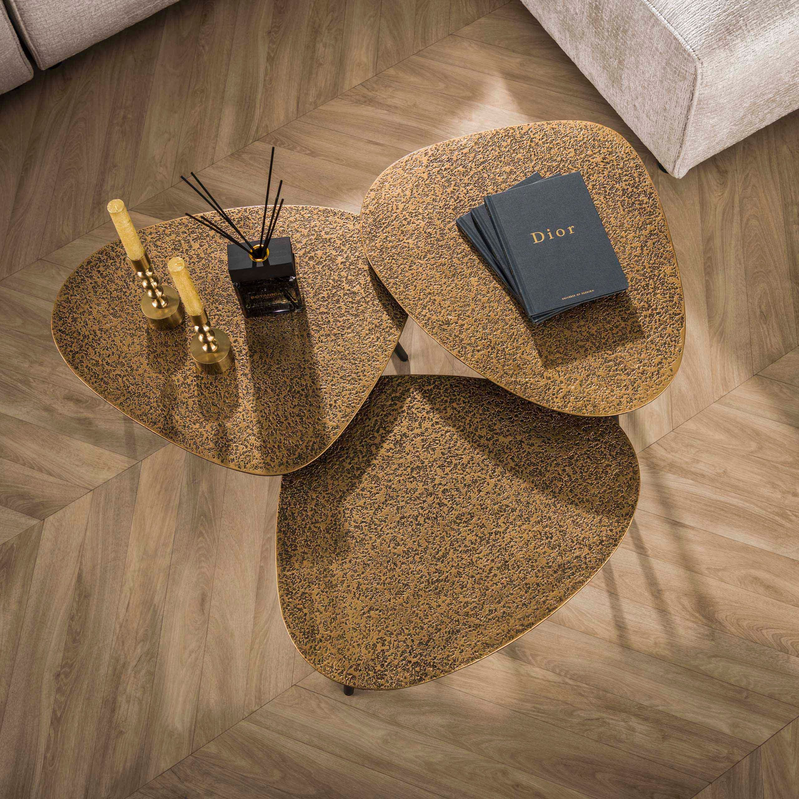 alesvelt Couchtisch ALESSIO BRONZO 3-teilige Satztische in Antik-Metallic (3er-Set), 58x48x43cm Metallic-Look Antik