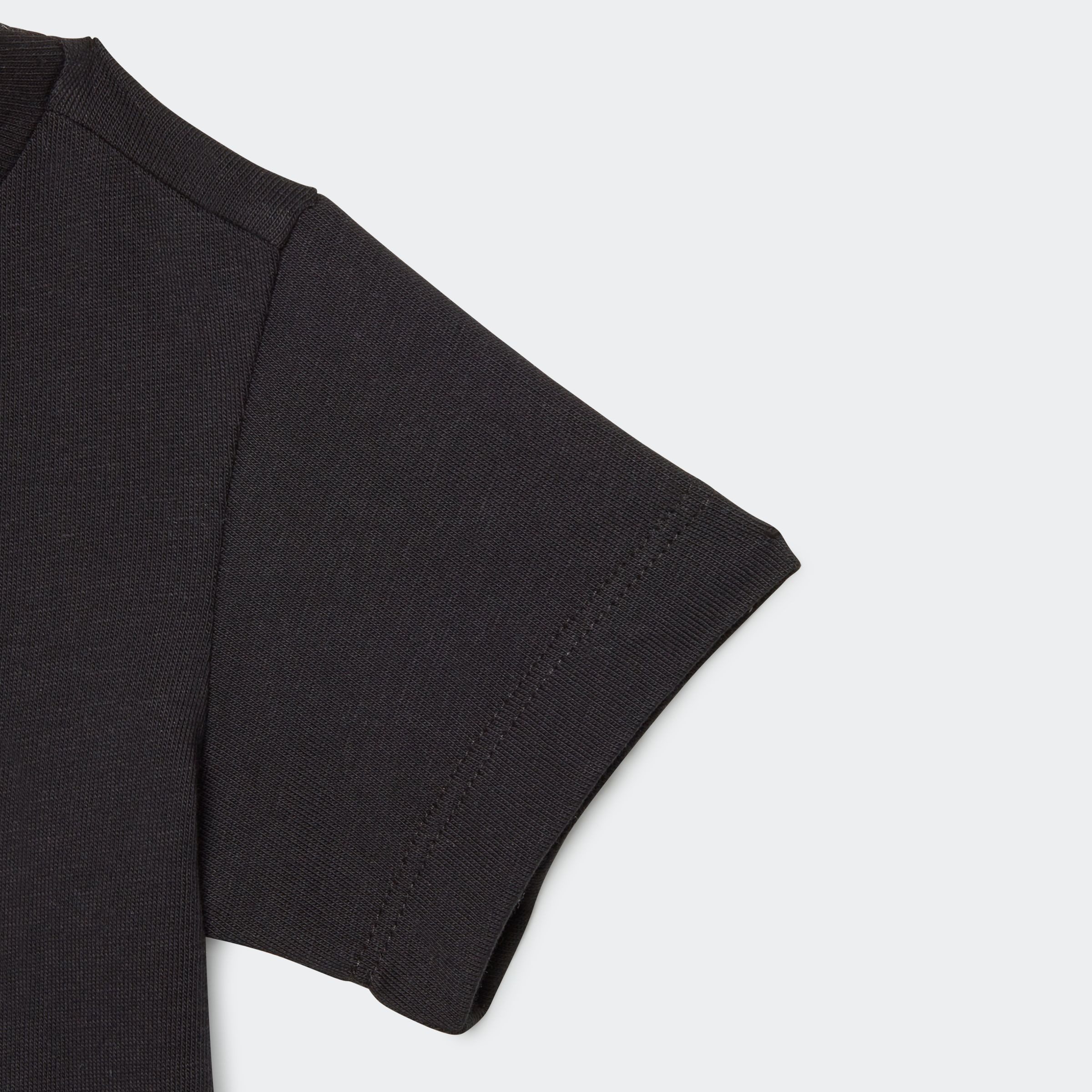 adidas Originals T-Shirt TREFOIL TEE für Babys, sportlicher Schnitt, mit kurzen Ärmeln, mit Knopfleiste