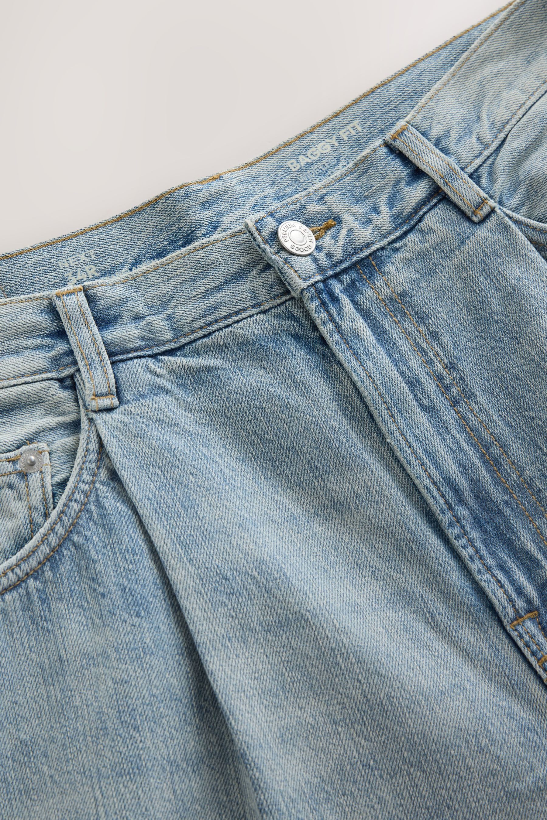 Next Weite Jeans Leichte Baggy Fit Jeans (1-tlg) – Bild 4 von 5