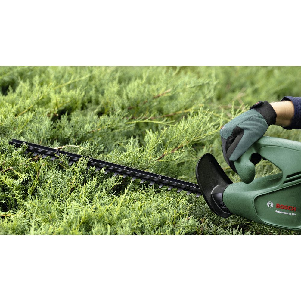 Bosch Home & Garden Heckenschere Bosch Home and Garden EasyHedgeCut 18V-44-11 Akku Akku-Heckenschere o