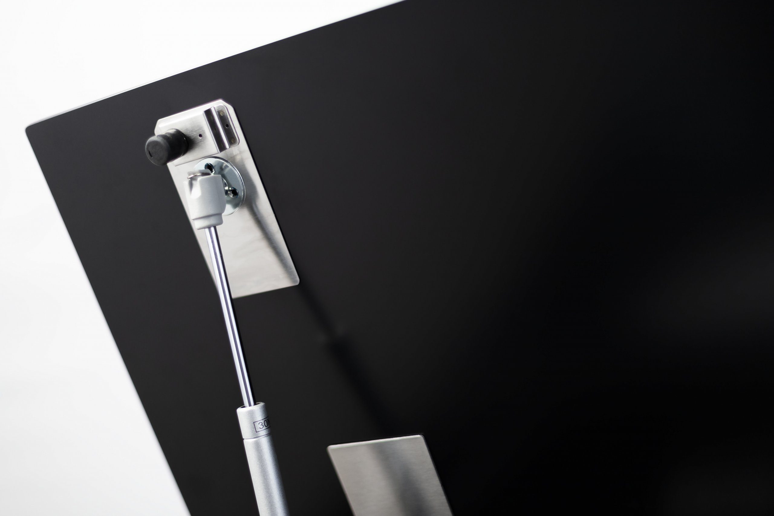 Kaiser Küchengeräte Kopffreihaube AT 6410 F ECO Dunstabzugshaube 60 cm, Edelstahl Glas, 1250 m³/h Serie Dunstabzugshaube 60 cm, Edelstahl Wandhaube, Schwarz Glas, 1250 m³/h AT 6410 F ECO Dunstabzugshaube 60 cm, Edelstahl Glas, 1250 m³/h, Dunstabzugshaube 60 cm, Edelstahl Wandhaube, Schwarz Glas, 1250 m³/h