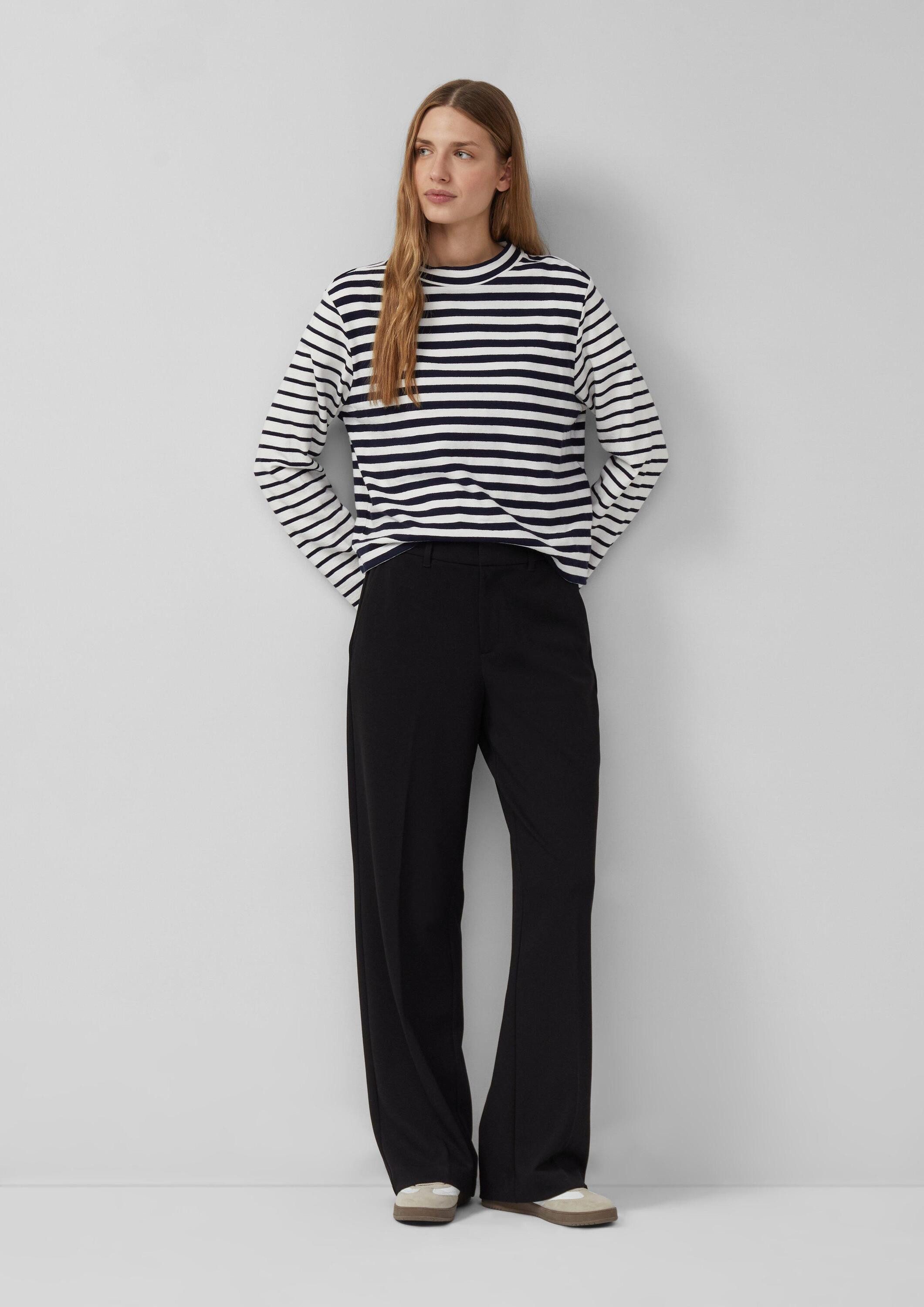 s.Oliver Chinos Hose Strukturierte Wide-Leg-Hose mit High Rise – Bild 5 von 5