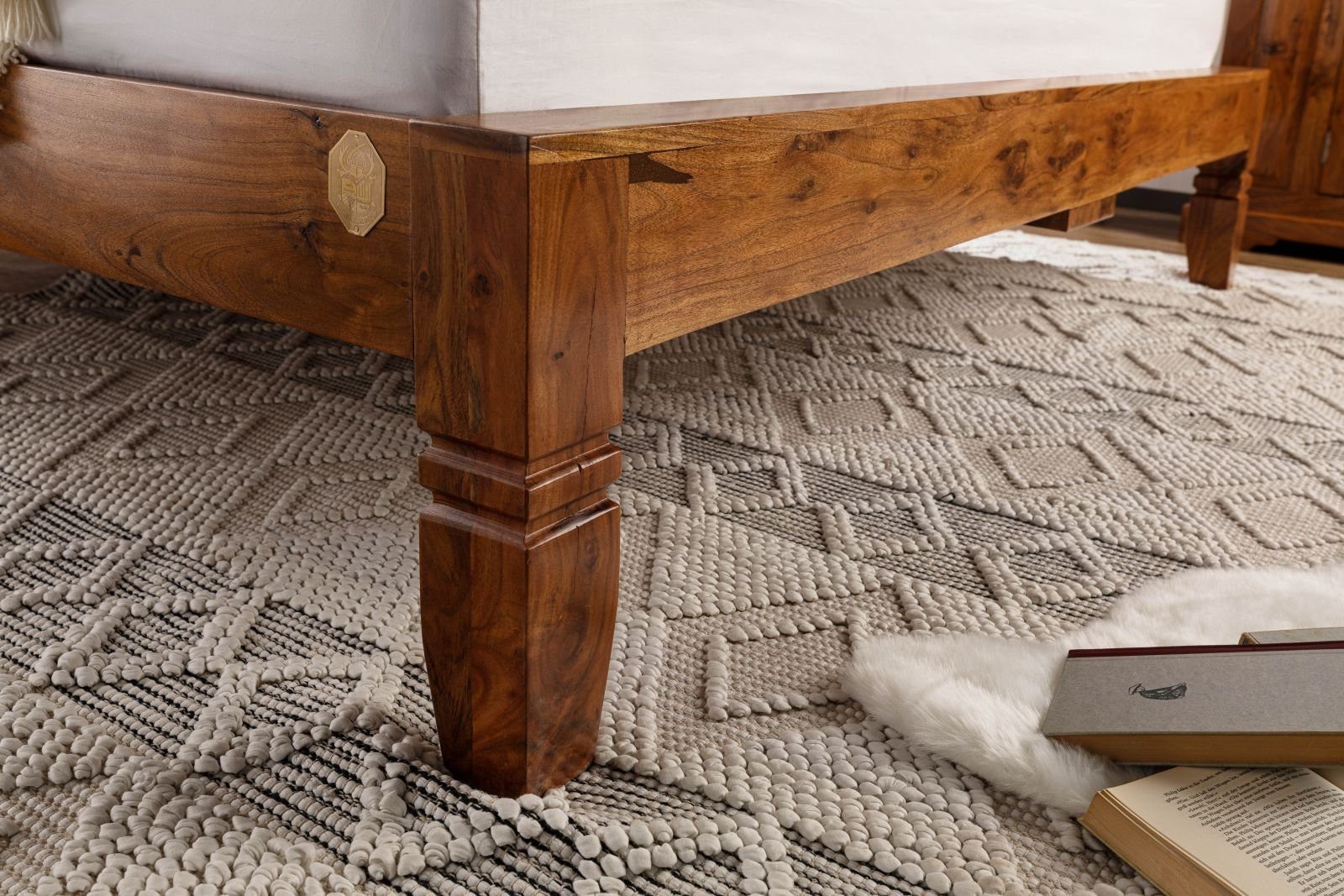 Massivmoebel24 Massivholzbett OXFORD (Bett Akazie 160x200x90 honig lackiert OXFORD #222), Bett Akazie 160x200x90 honig lackiert OXFORD #222