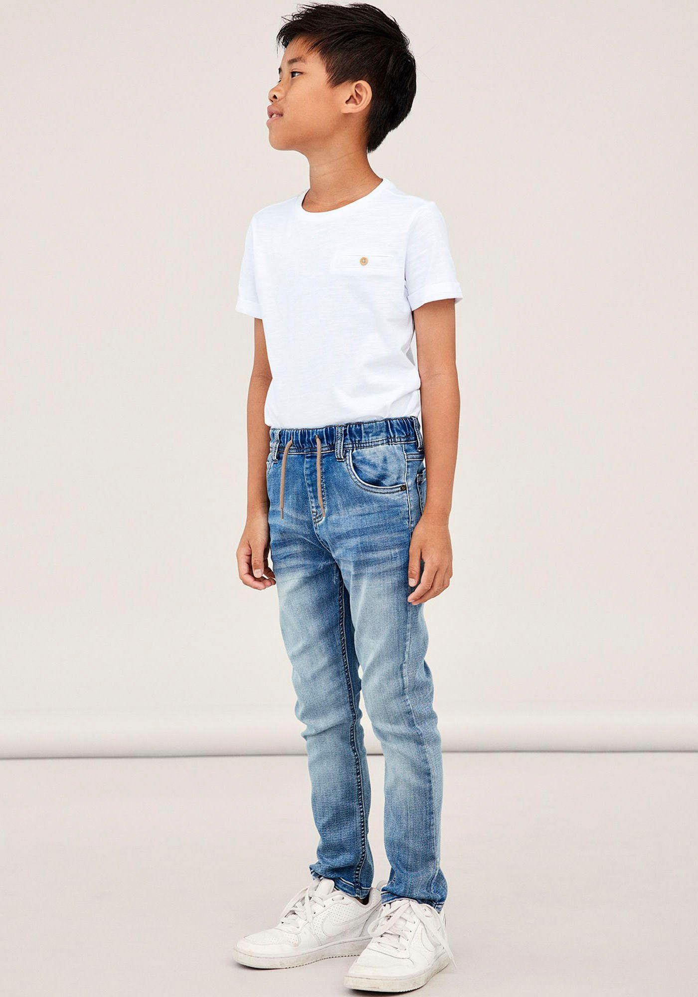 Name It Schlupfjeans NKMROBIN DNMTHAYER SWE lässig geschnitten, Denim, Abriebeffekte, angesetztes Bündchen