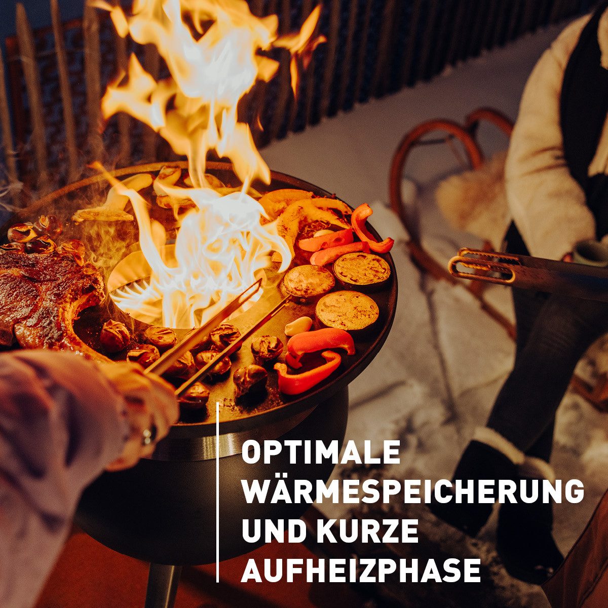 höfats Feuerschale MOON 45 Plancha, (Optimale Wärmespeicherung für Grillgut, Antihaftbeschichtung), Ø 53,0 x H 9,0 cm