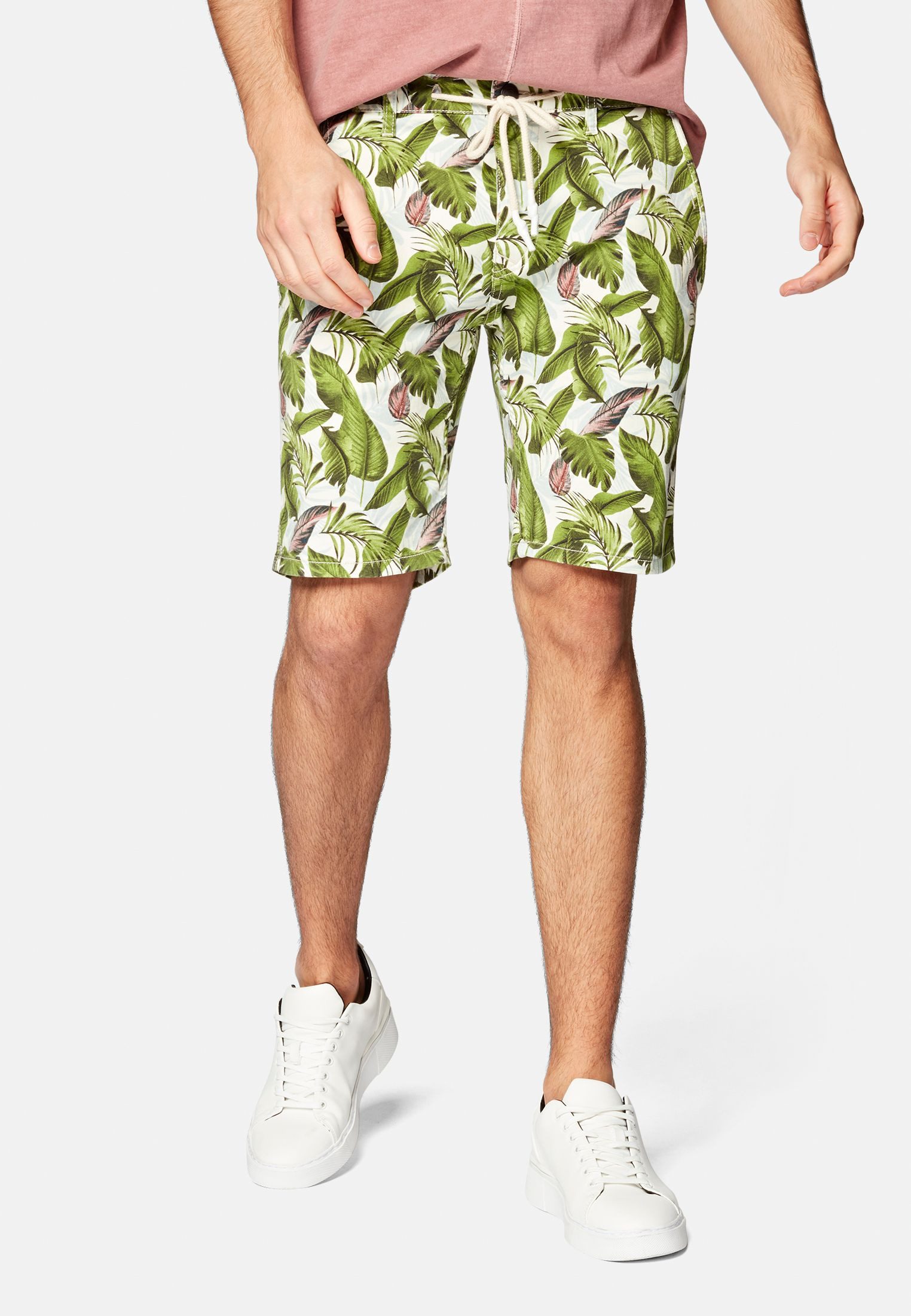 Mavi Shorts