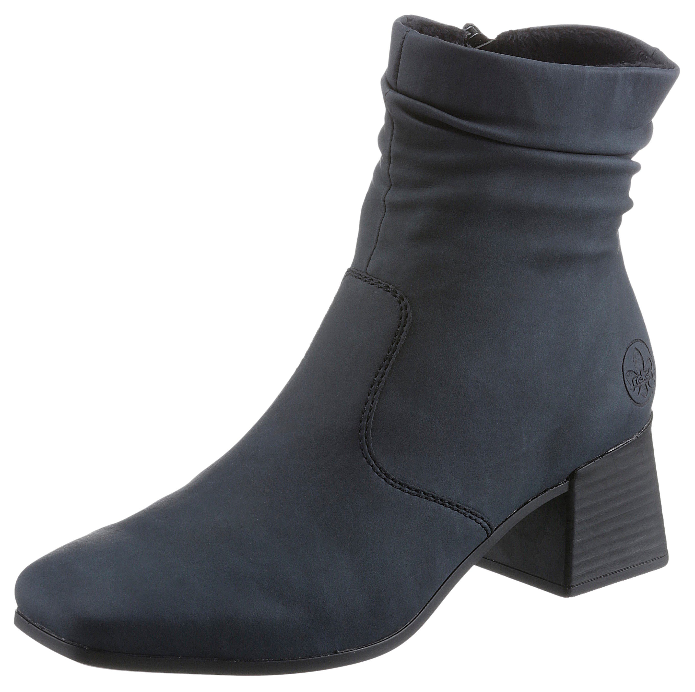 Raffungen am slouchy Schaft mit Stiefelette Rieker