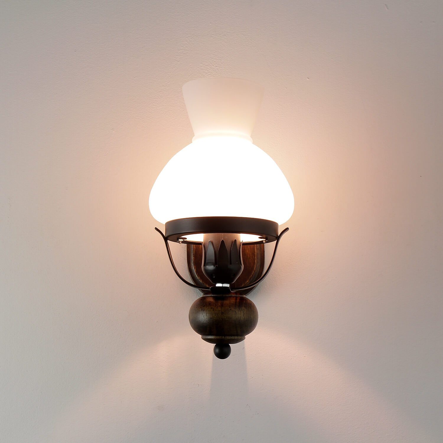 Licht-Erlebnisse Wandleuchte PETRONEL, ohne Leuchtmittel, Wandlampe Landhaus Holz Glas Öllampen Design Rustikal – Bild 4 von 5