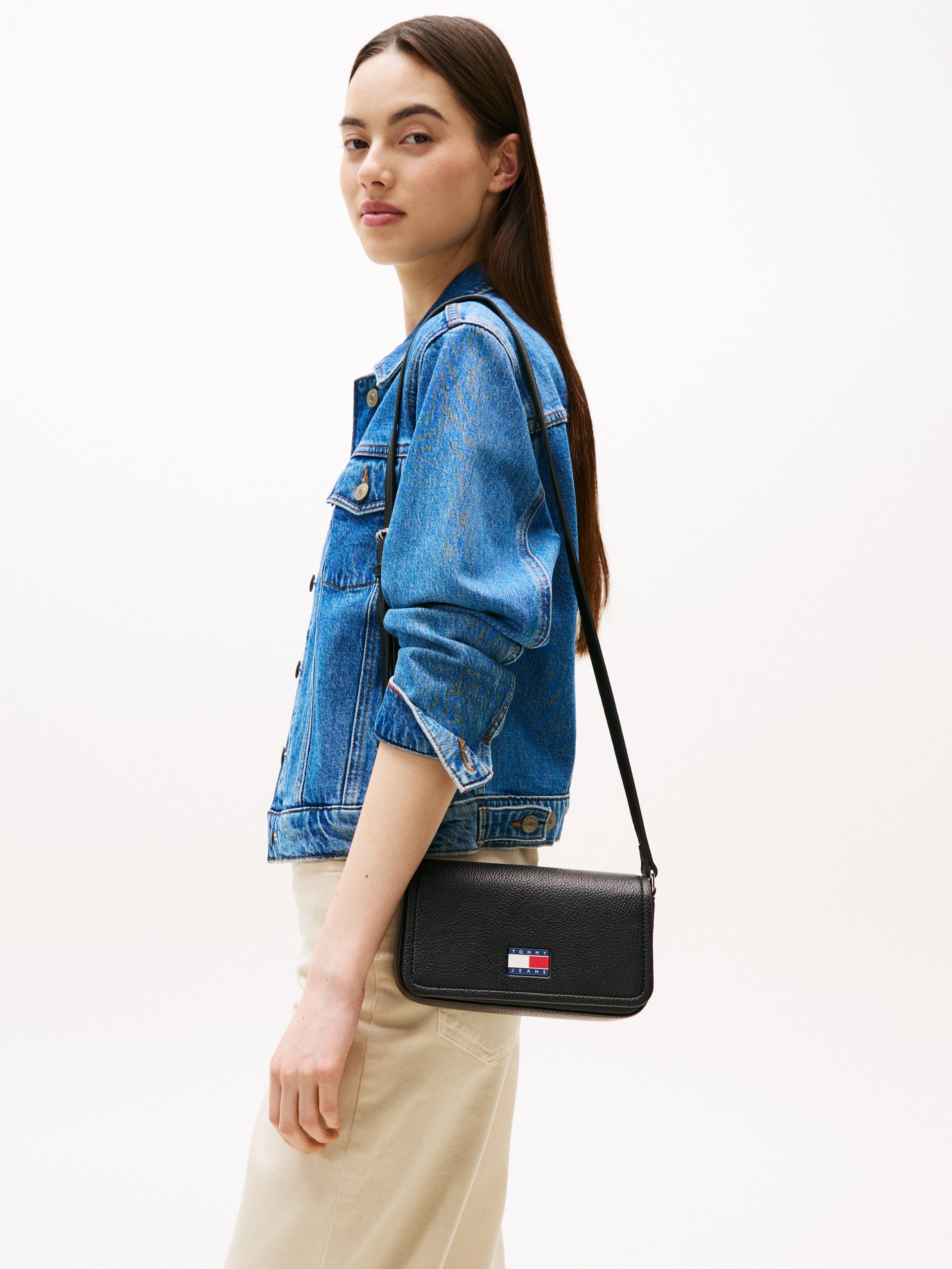 Tommy Jeans Umhängetasche TJW MUST FLAP günstig online kaufen