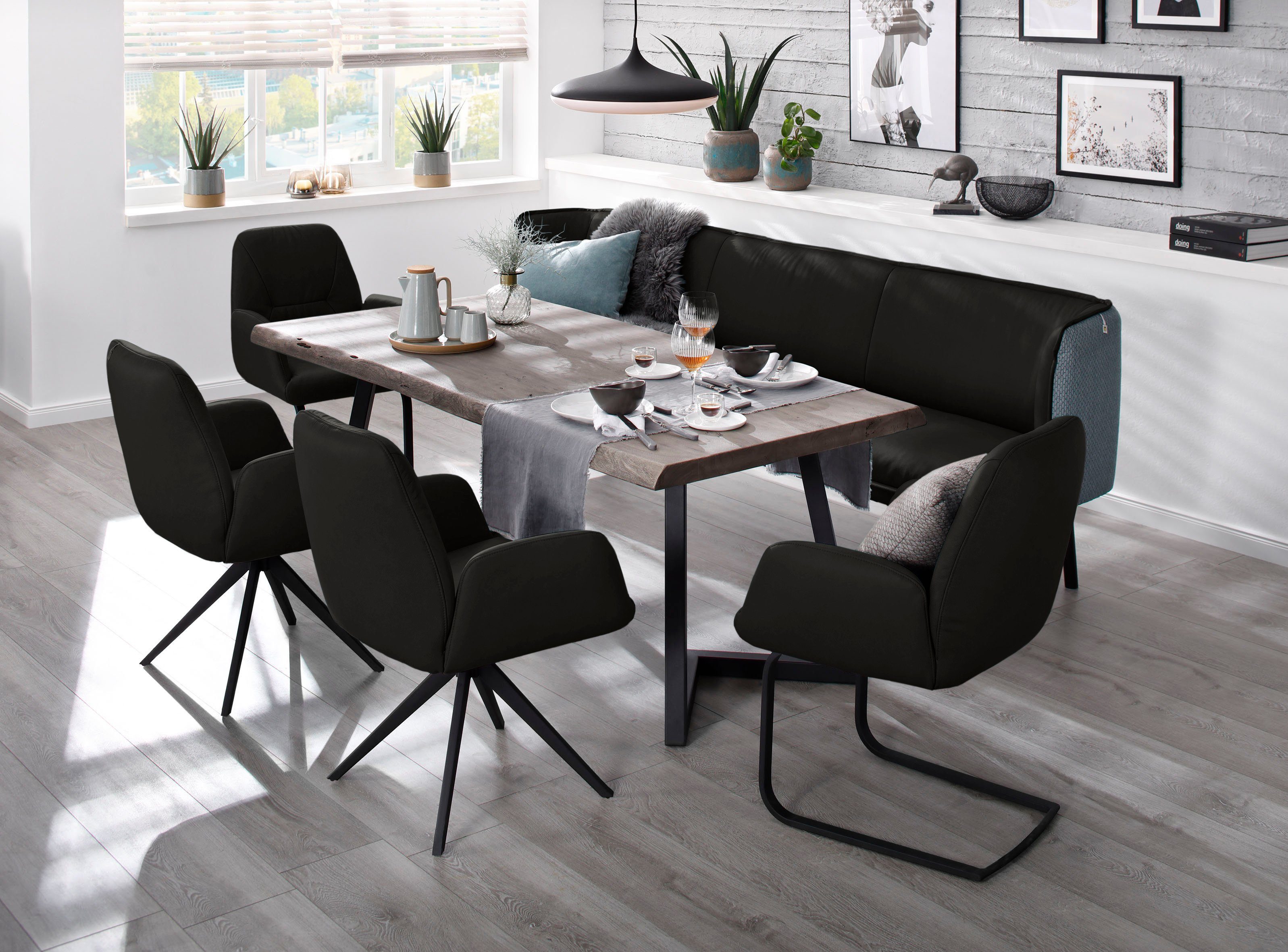 W.SCHILLIG Freischwinger ole, Gestell in Schwarz pulverbeschichtet